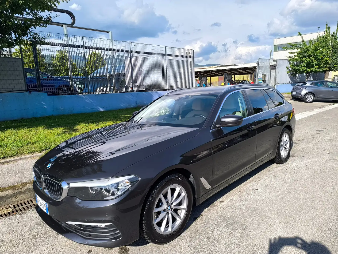 BMW 520 520 d Touring business Grigio - 1