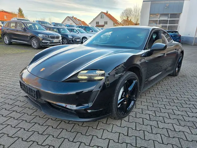 Porsche Taycan 4 S