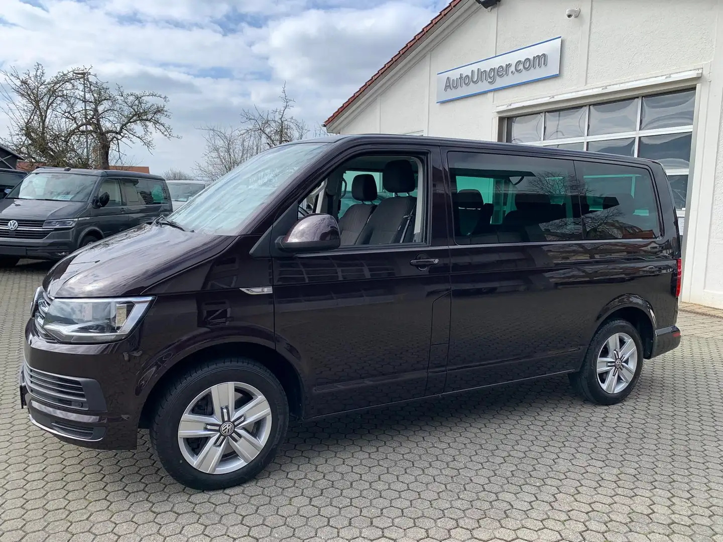 Volkswagen T6 Multivan AHK Sound AppConnect Standheizung Zwart - 1