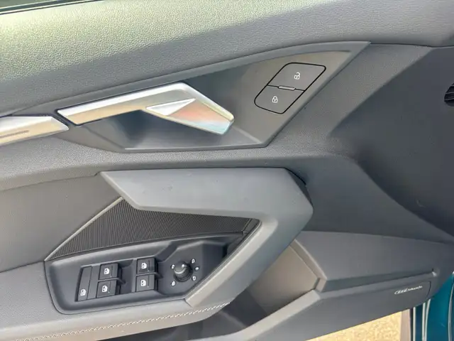 Audi A3 view 14