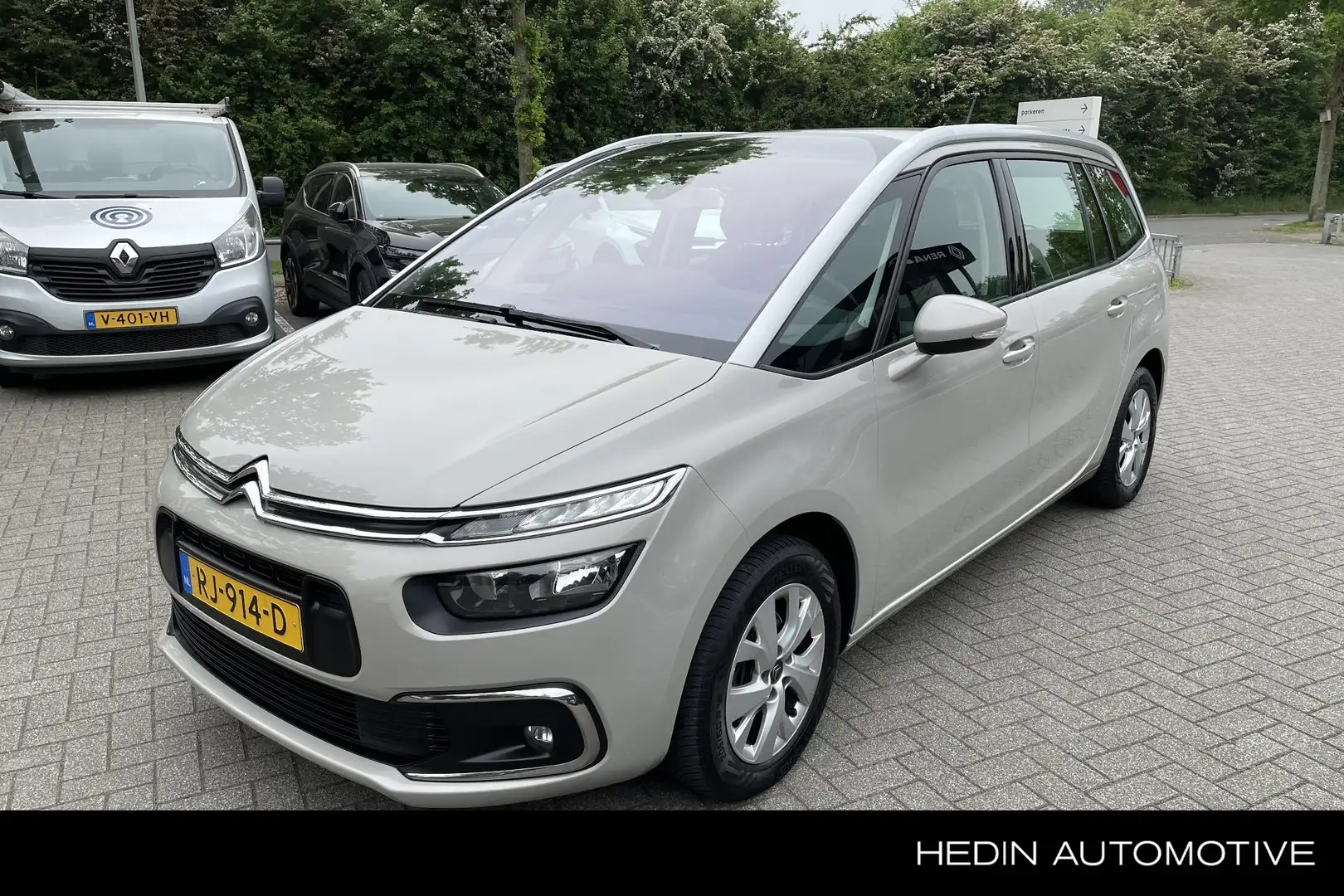 Citroen Grand C4 Picasso 1.2 PureTech Business 7 pers / afnb trekhaak / all Grijs - 1