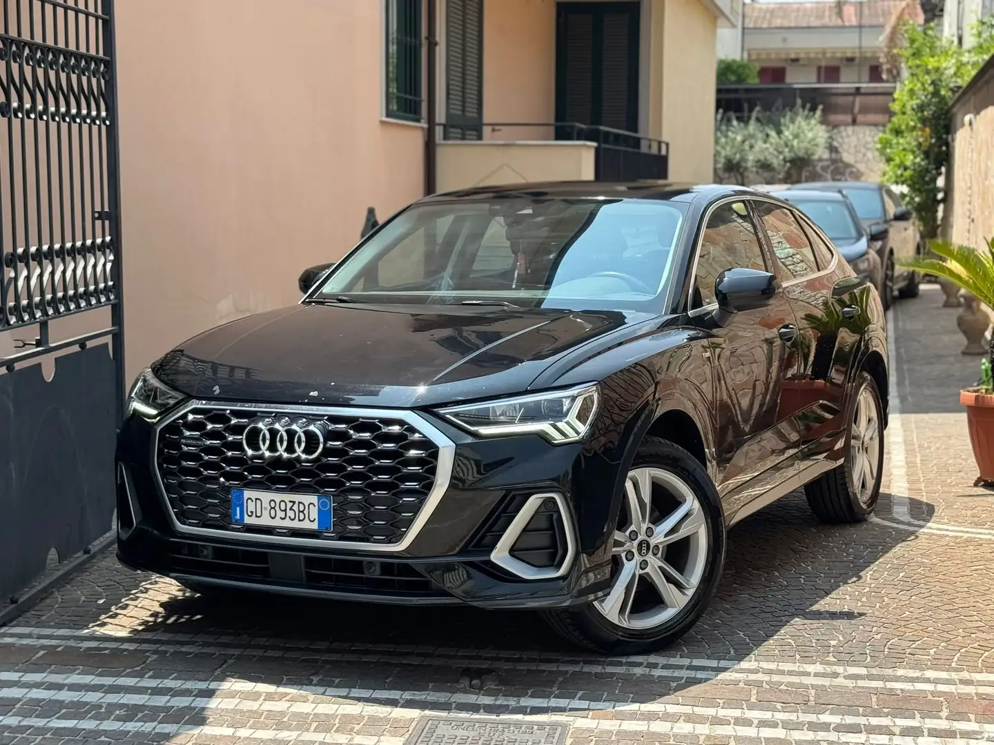 Audi Q3 SPB 35 TDI S tronic quattro edition Negro - 2
