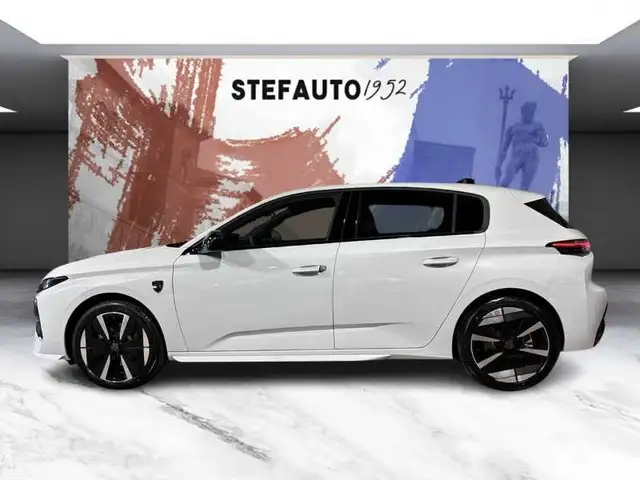 Peugeot 308 view 3