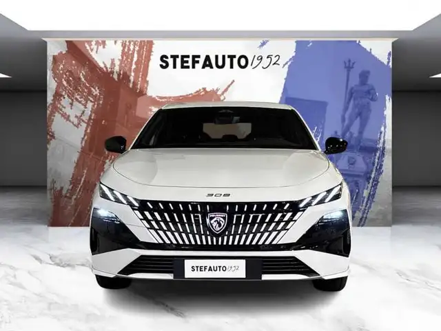 Peugeot 308 view 4