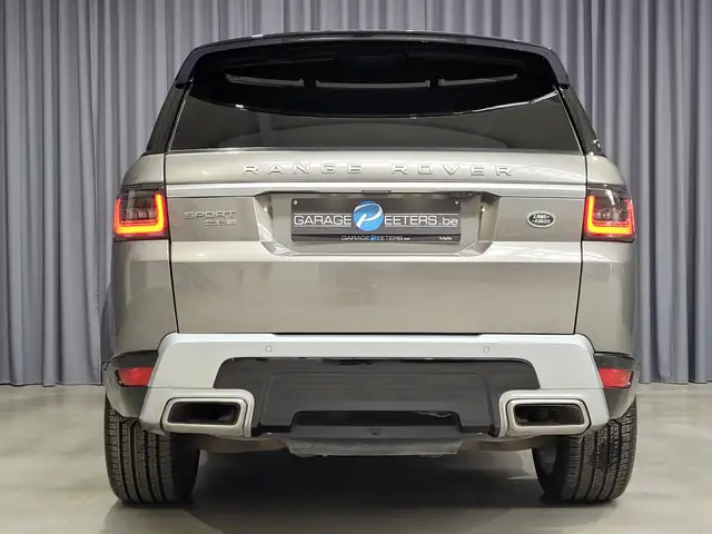 Land Rover Range Rover Sport view 4