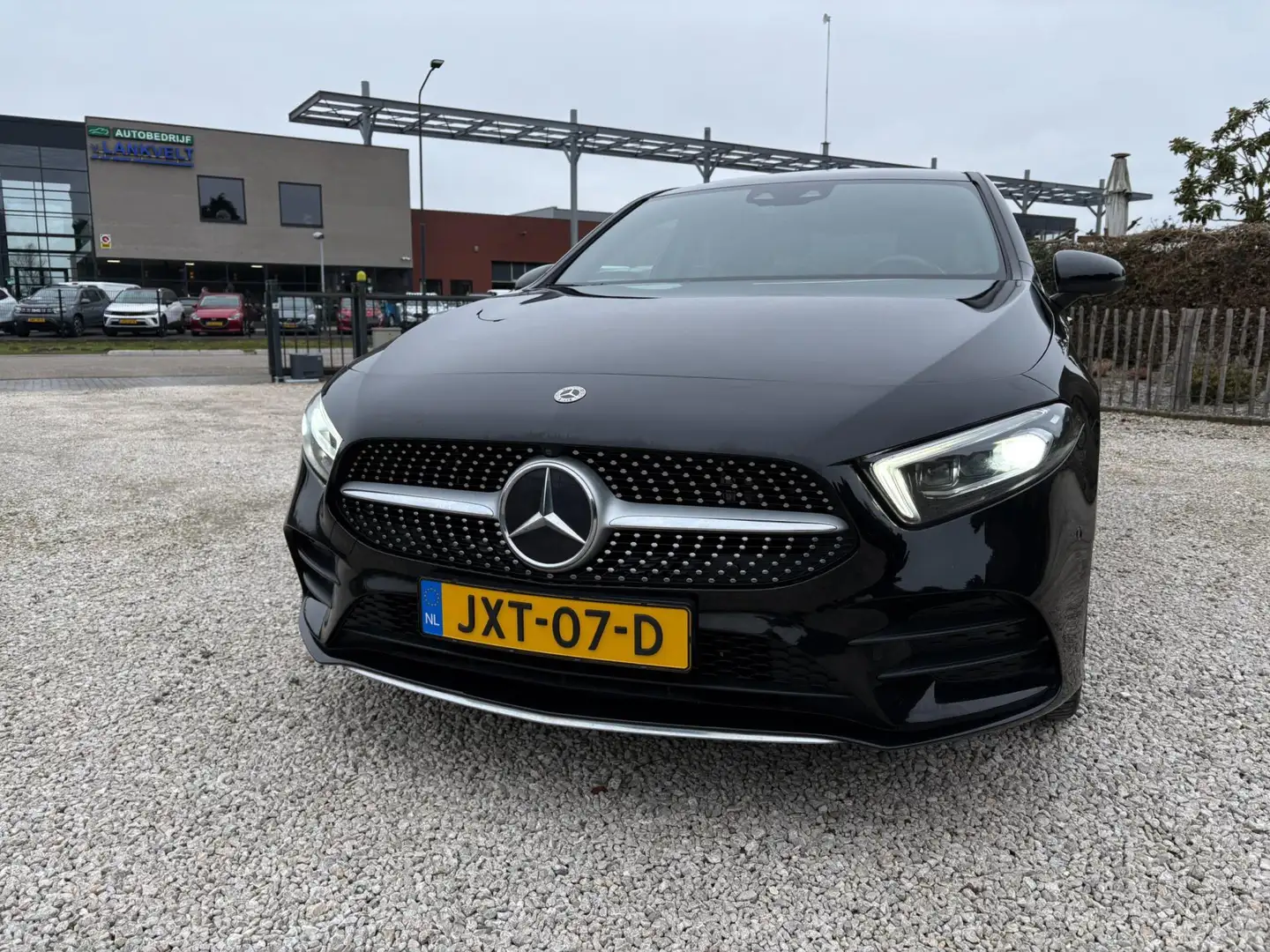 Mercedes-Benz A 250 250e PHEV AMG Premium Plus Schuifdak, Ambiente, Le Schwarz - 2