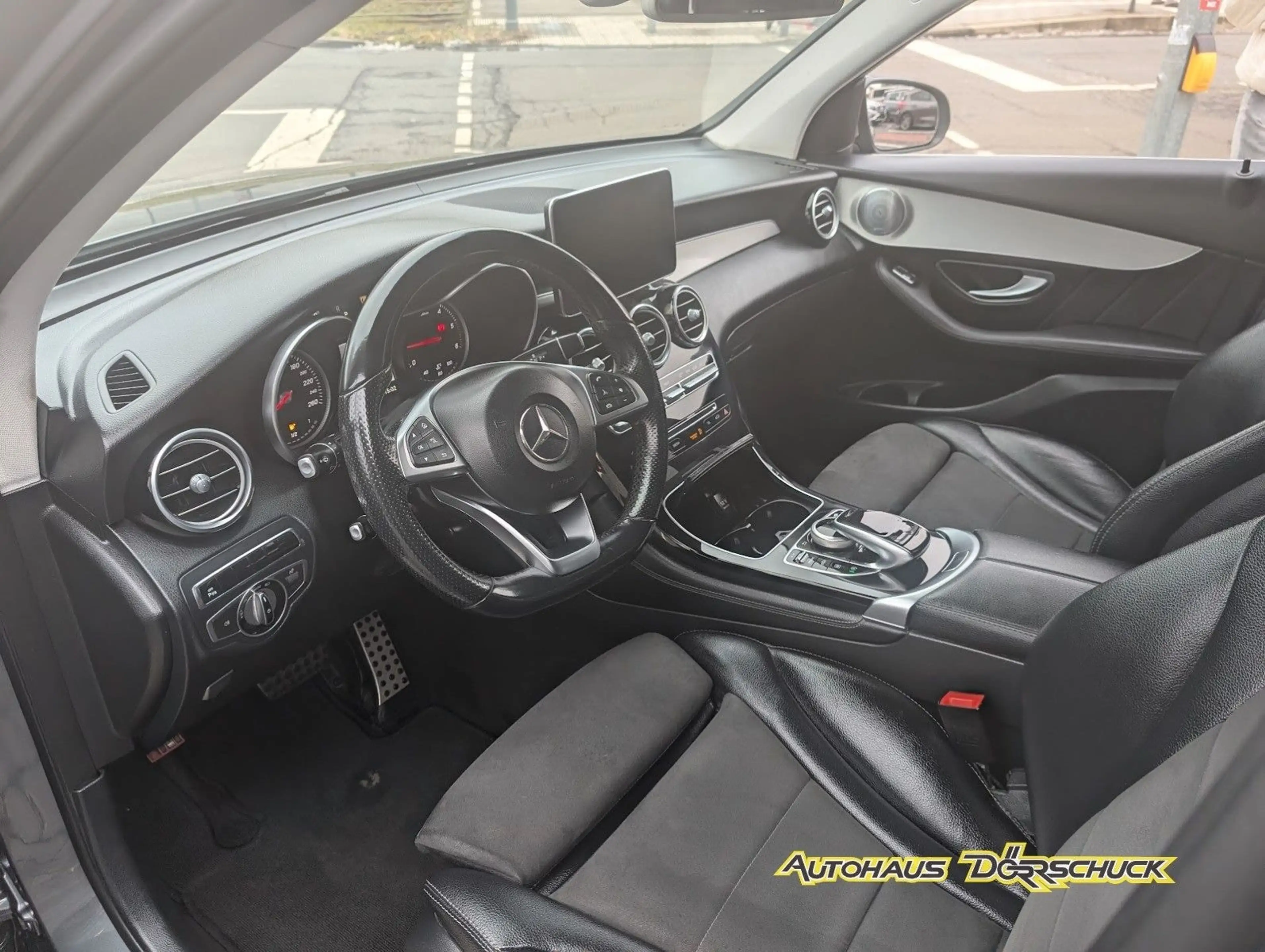 Mercedes-Benz GLC 250 GLC 250 d 4MATIC AMG Line. 4x4. NAVI. Kamera — photo 10