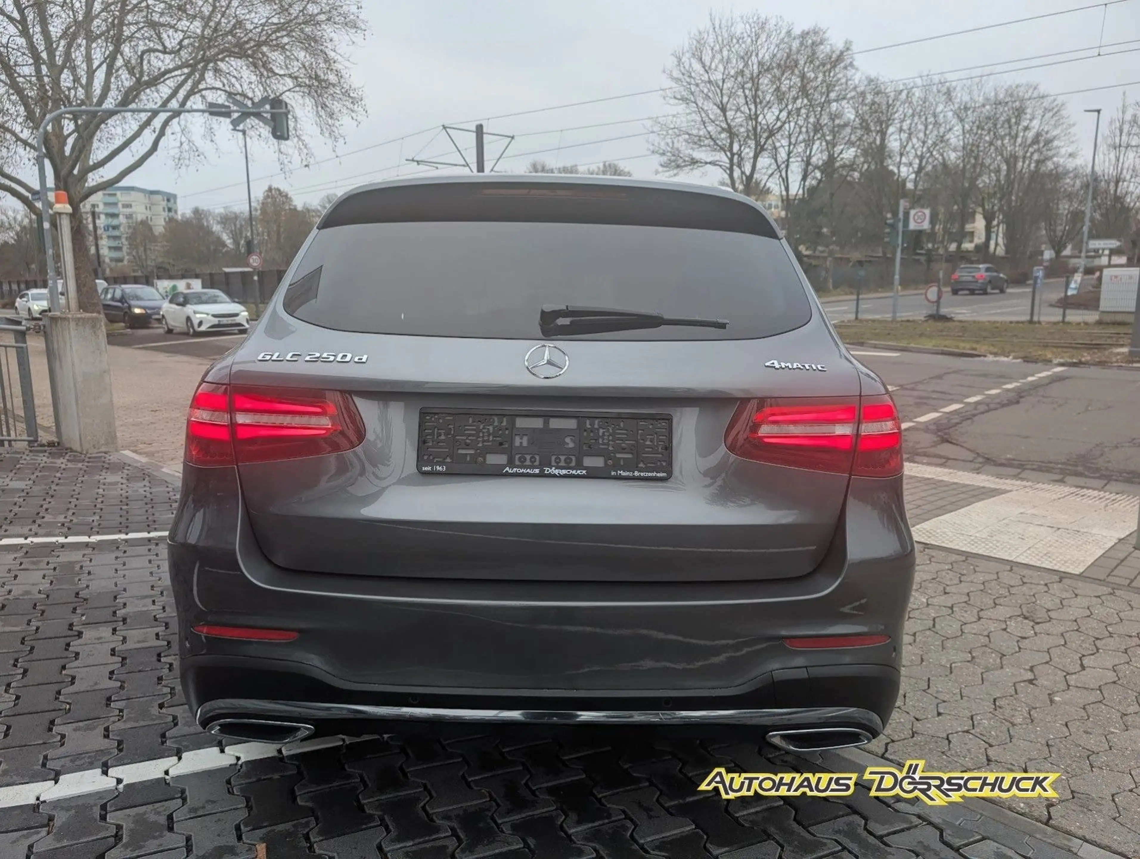Mercedes-Benz GLC 250 GLC 250 d 4MATIC AMG Line. 4x4. NAVI. Kamera — photo 7