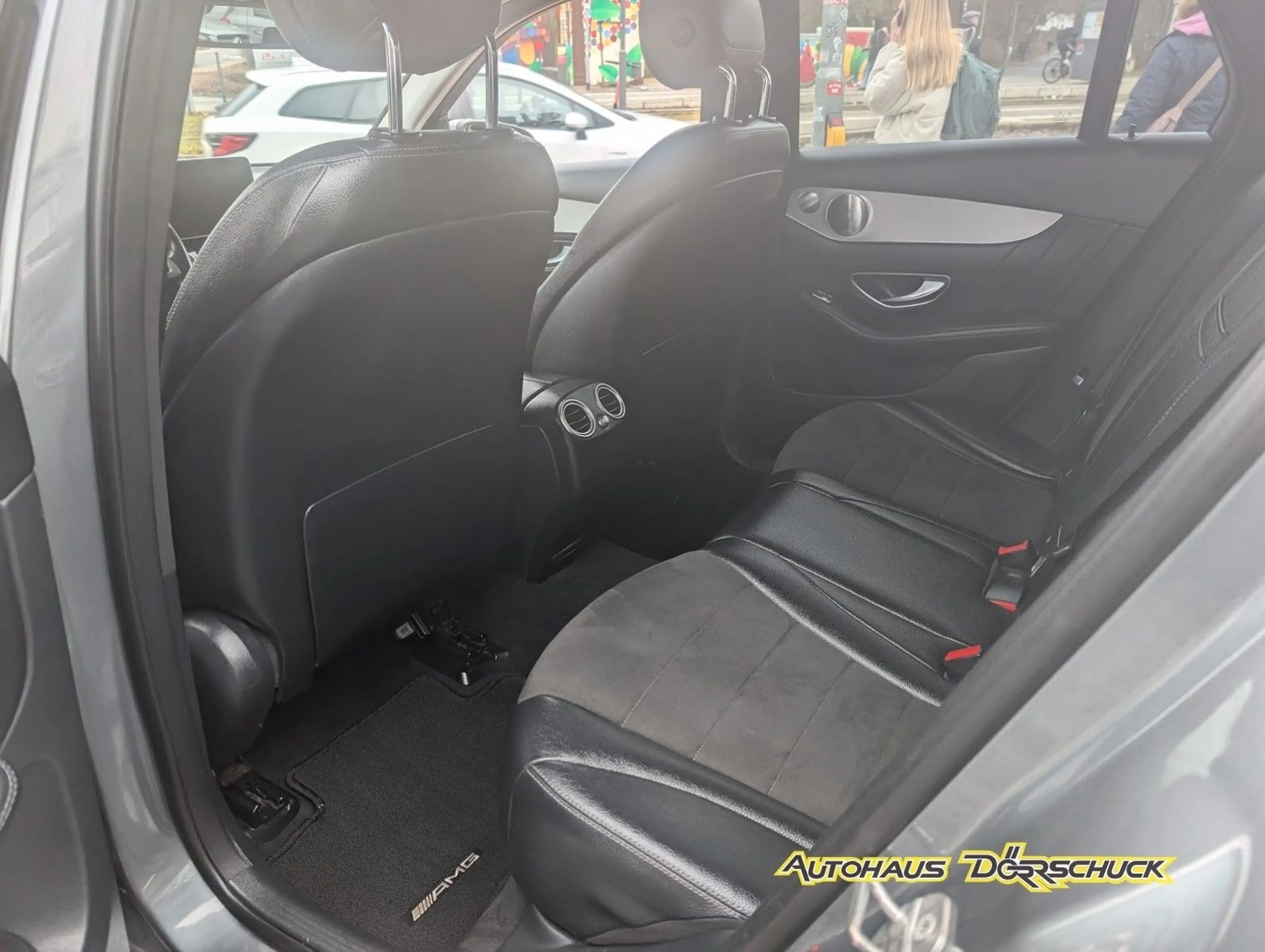 Mercedes-Benz GLC 250 GLC 250 d 4MATIC AMG Line. 4x4. NAVI. Kamera — photo 9