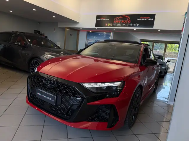 Audi RS3 view 4