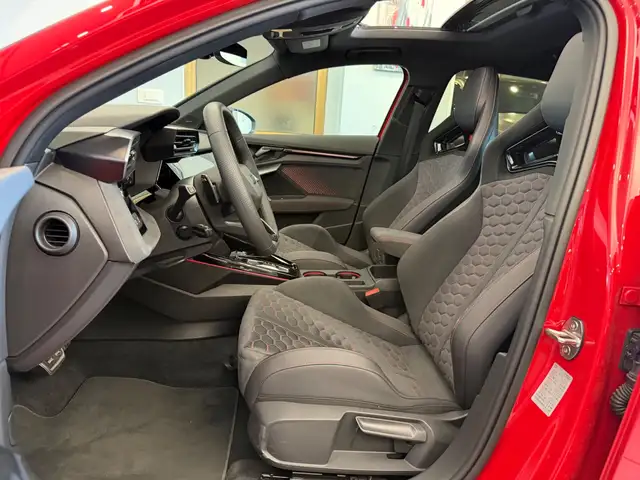 Audi RS3 view 7