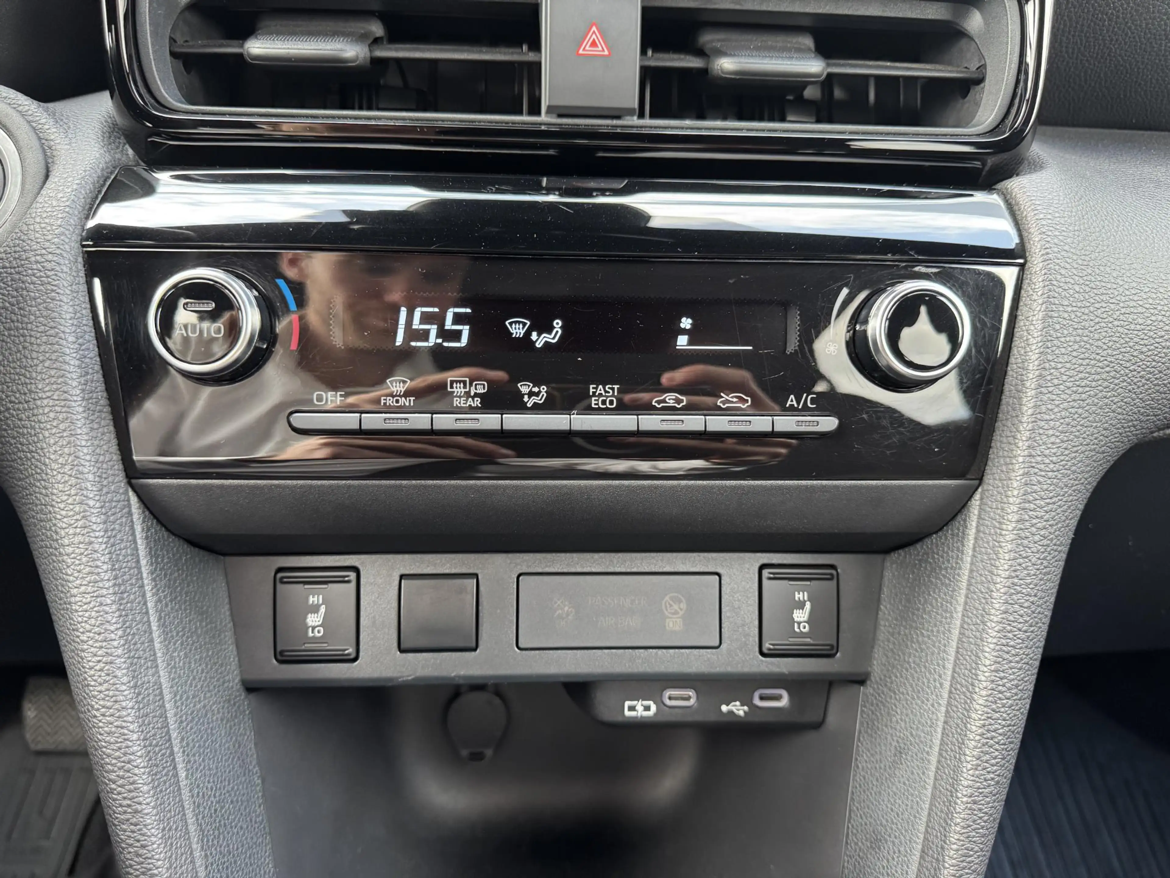 Toyota Yaris Cross Dynamic + Comfort pakket | Parkeersensoren voor + — photo 15