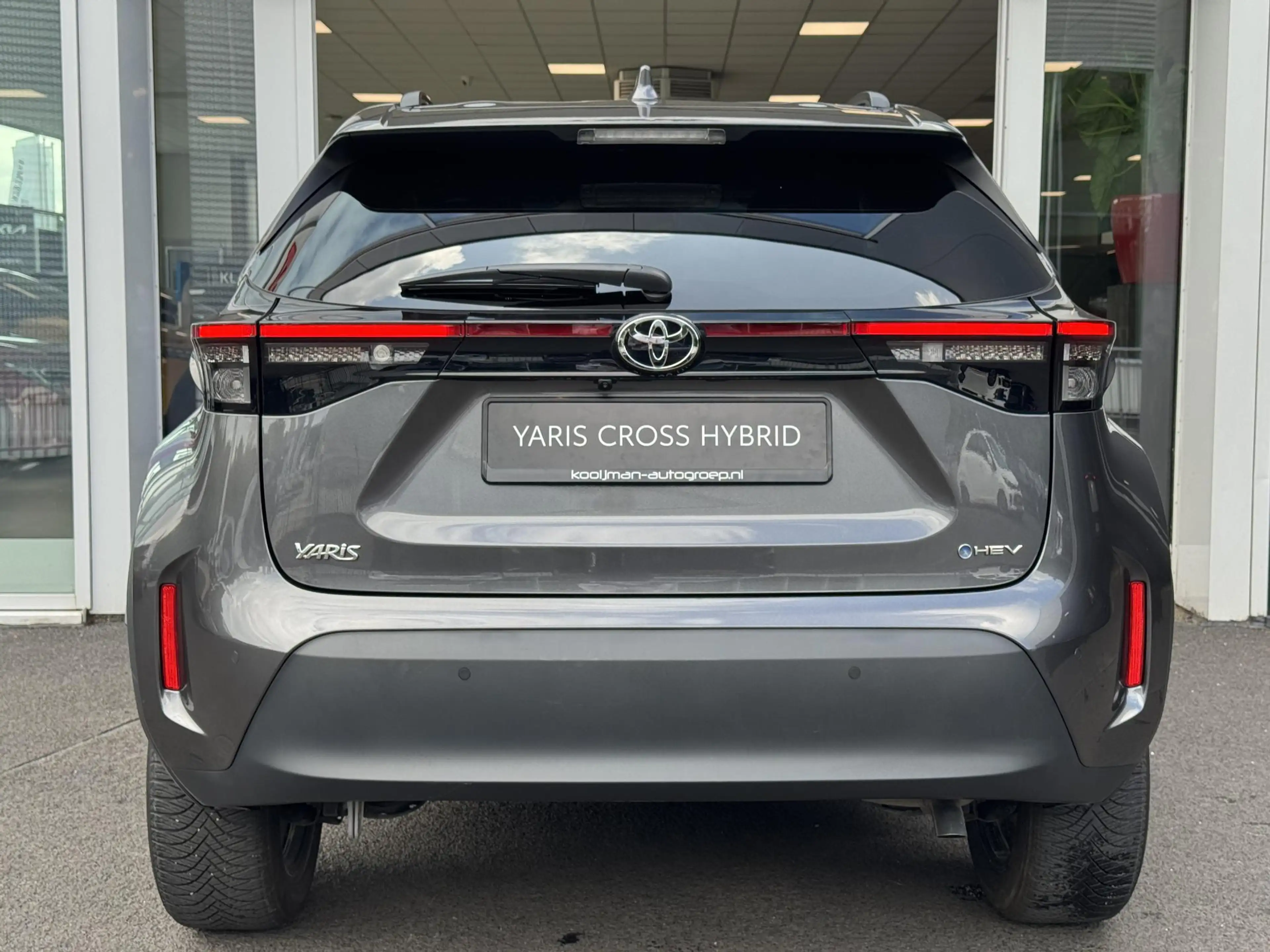 Toyota Yaris Cross Dynamic + Comfort pakket | Parkeersensoren voor + — photo 5