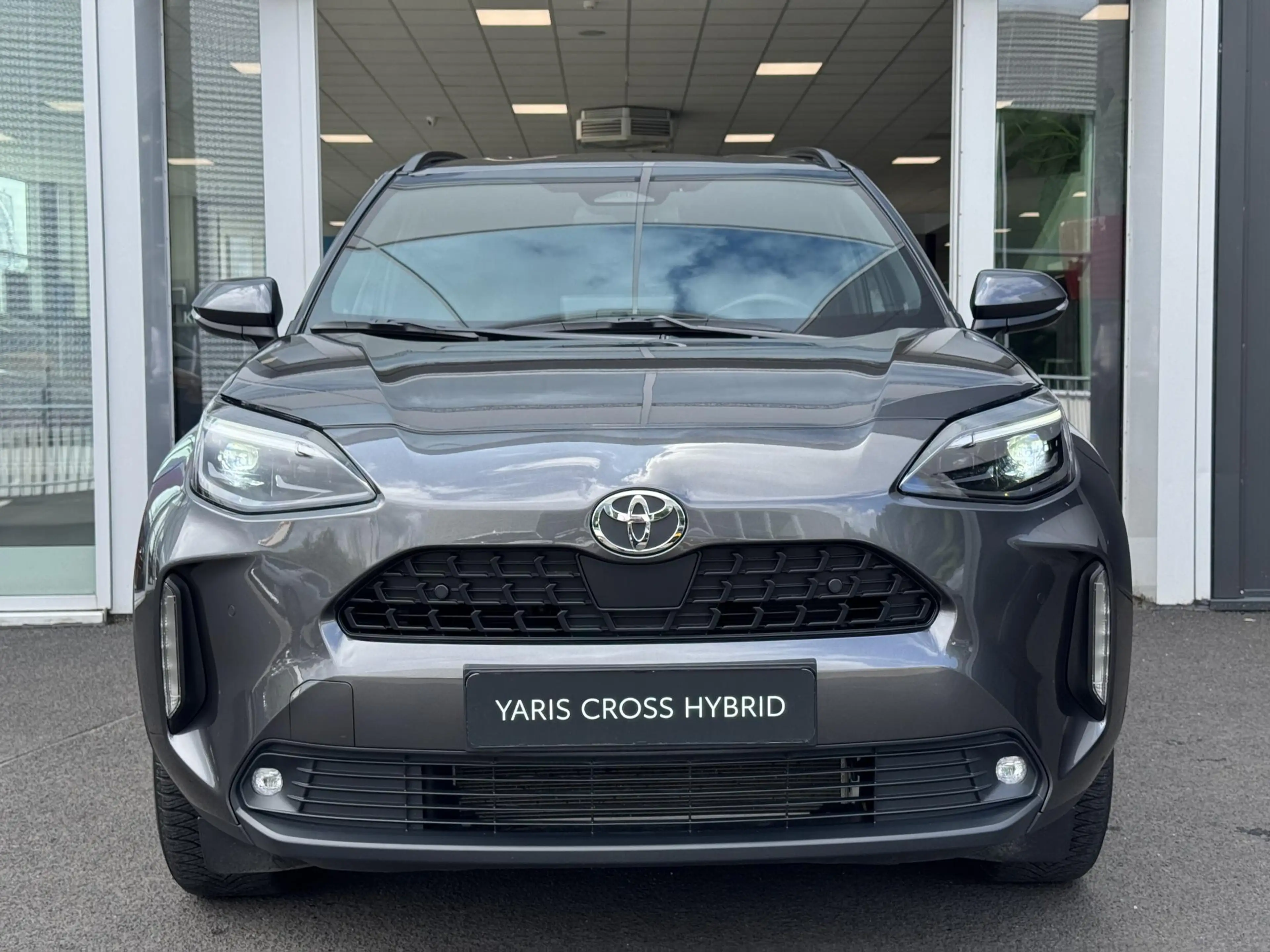 Toyota Yaris Cross Dynamic + Comfort pakket | Parkeersensoren voor + — photo 2