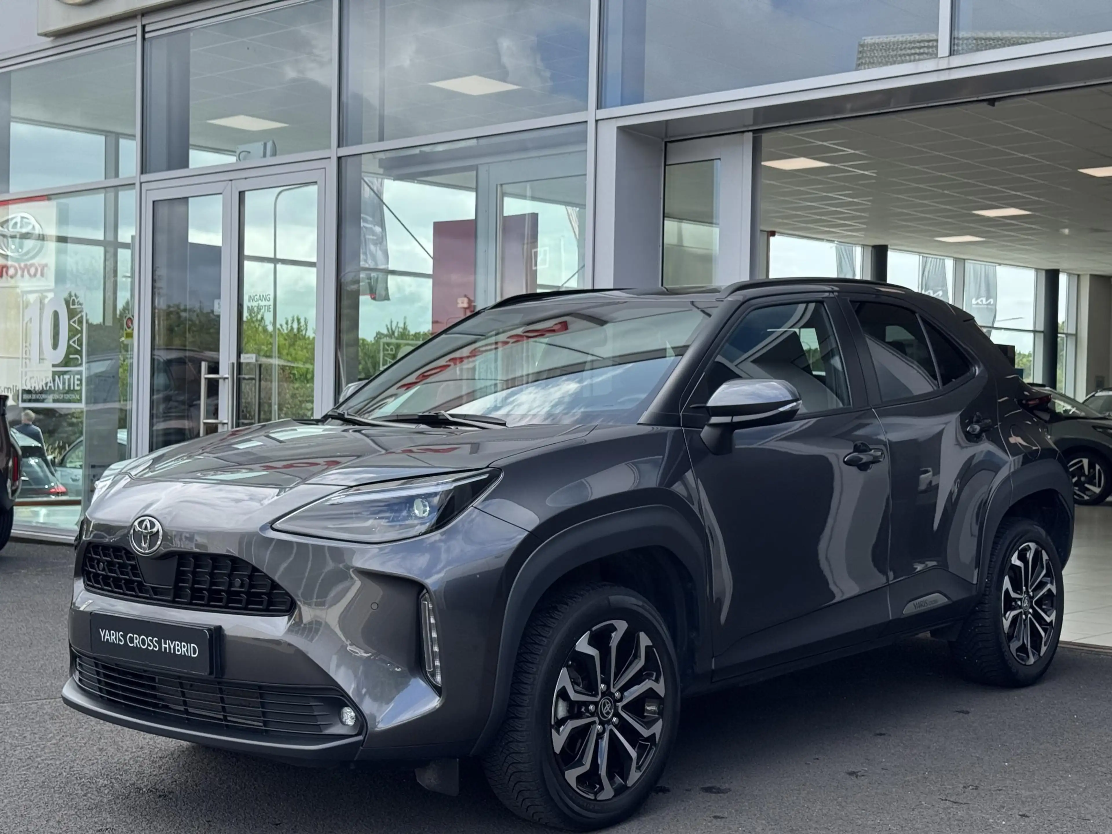 Toyota Yaris Cross Dynamic + Comfort pakket | Parkeersensoren voor + — photo 4