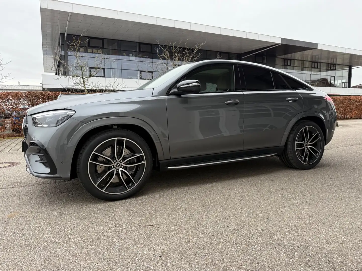 Mercedes-Benz GLE 450 d 4Matic Coupe*Premium Plus*22 Zoll* Grau - 1