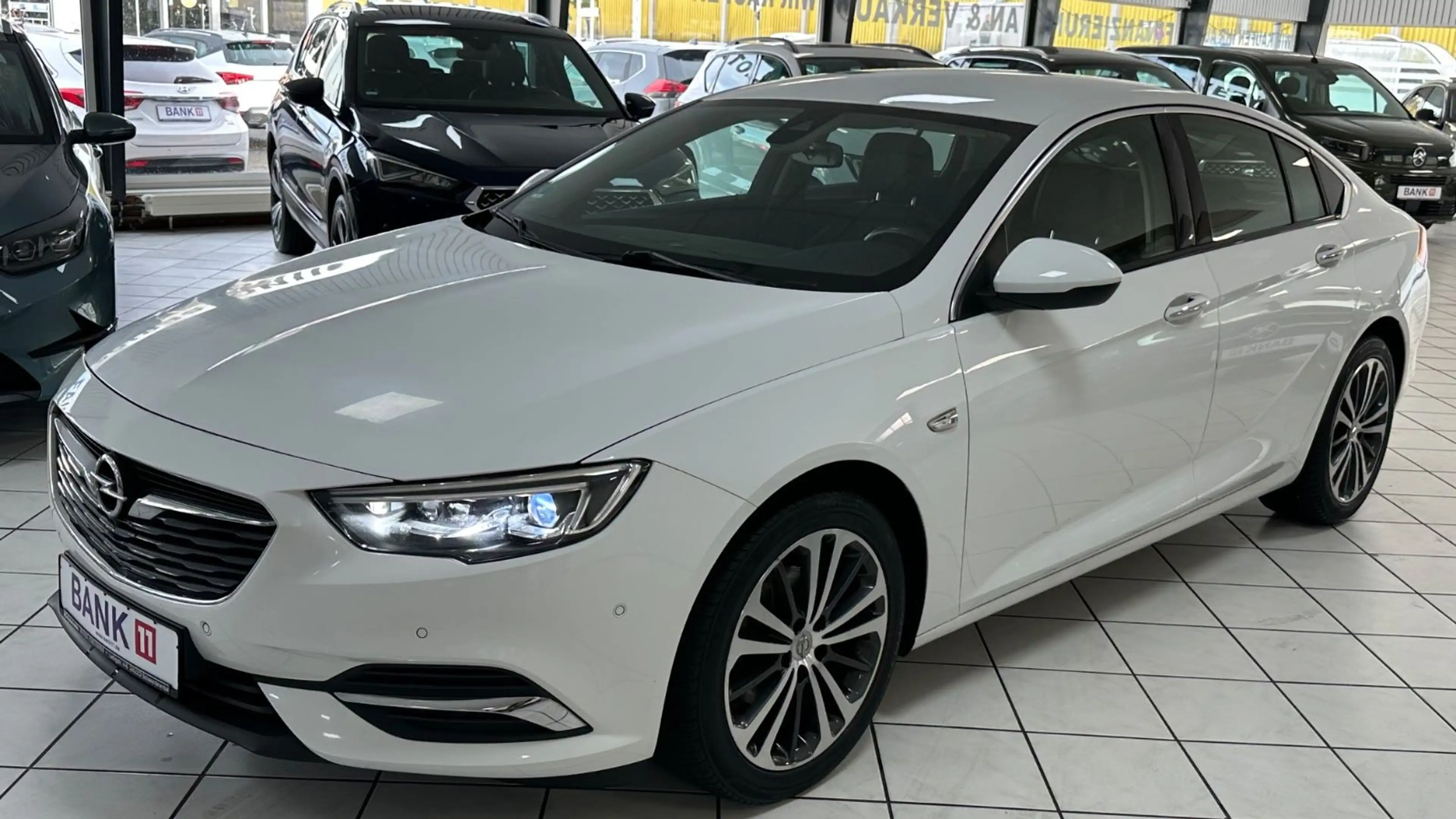 Opel Insignia B Grand Sport TÜV&AU neu&Garantei — photo 4