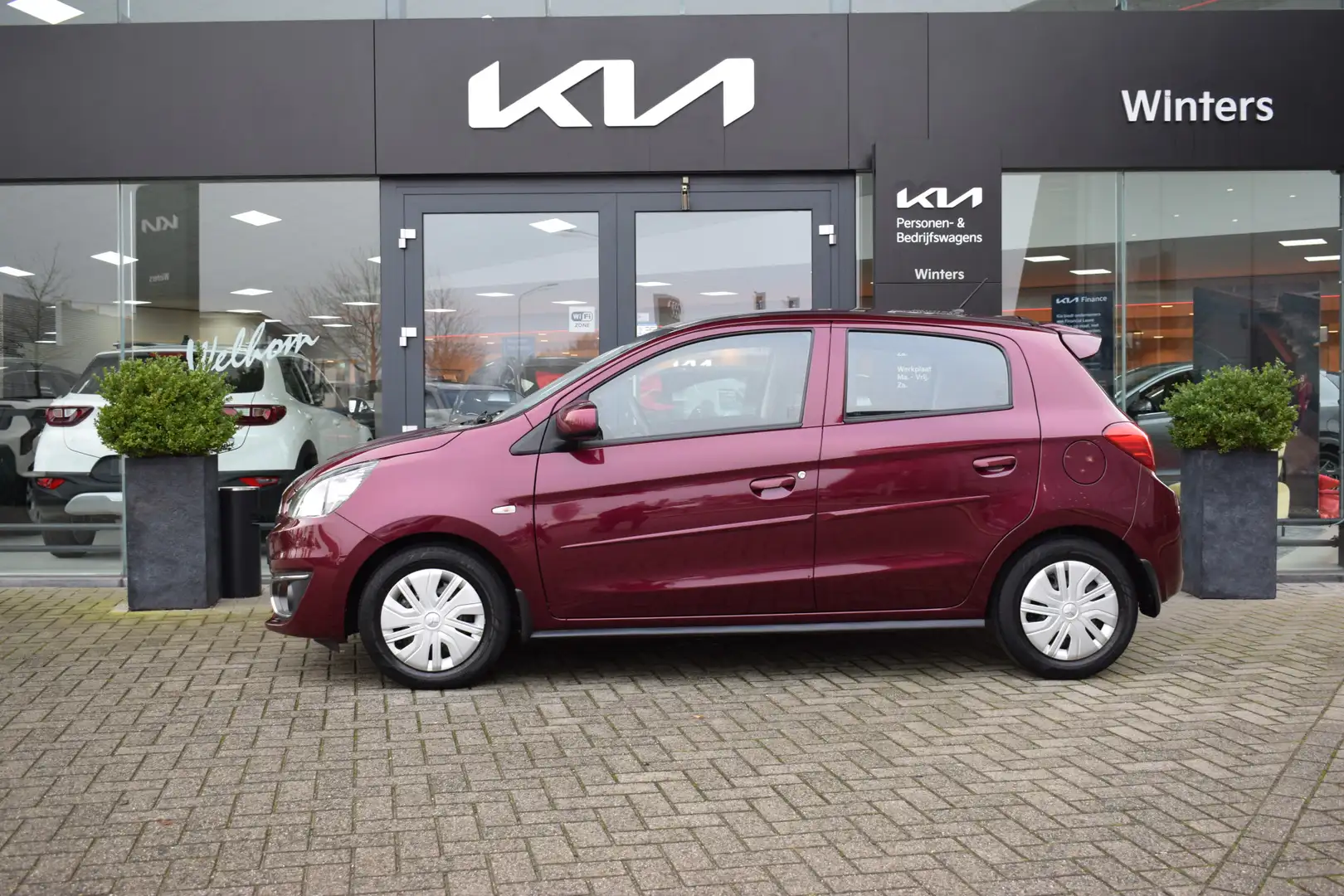 Mitsubishi Space Star 1.0i-12V ISG Cool+ 5-Drs | Airco | ABS | Airbags | Rouge - 2