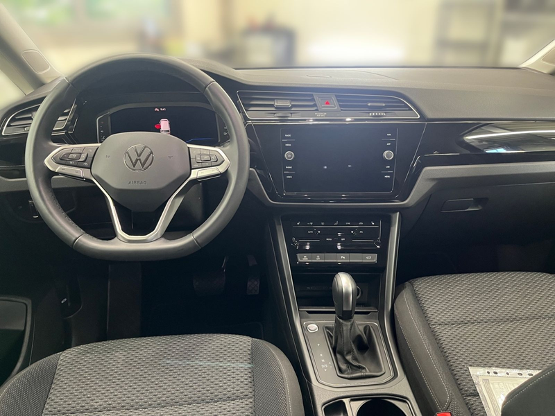 Volkswagen Touran 1.5 TSI DSG Comfortline DAB+ DigitalCockp — photo 12