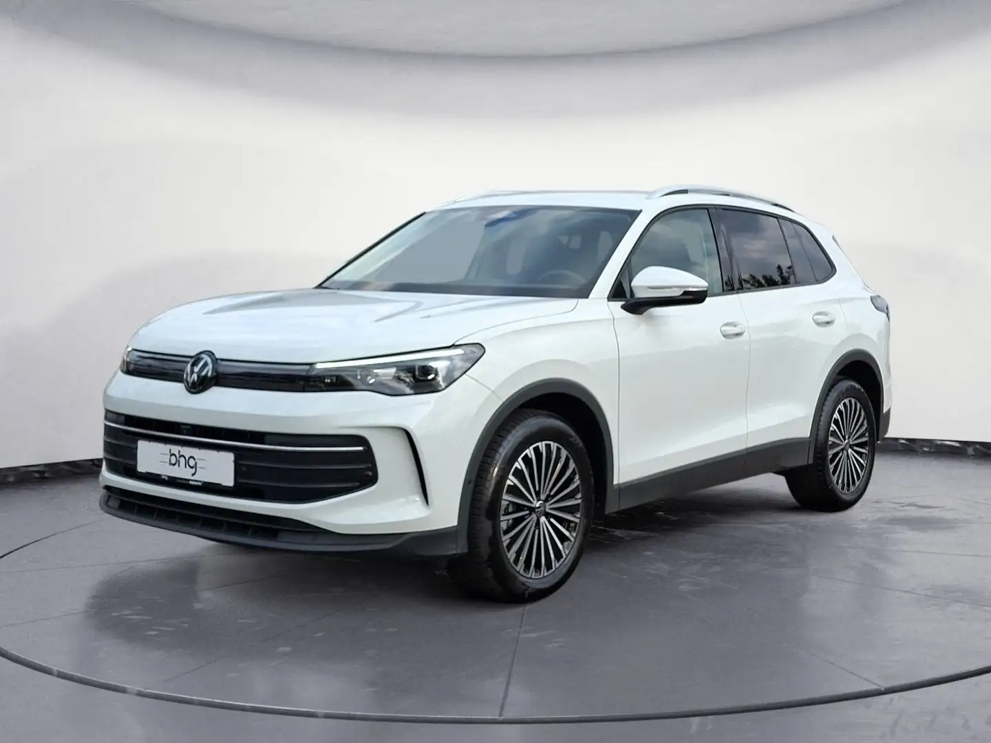 Volkswagen Tiguan 2.0 TDI SCR DSG Life AHK TrailerAssist LE Weiß - 2