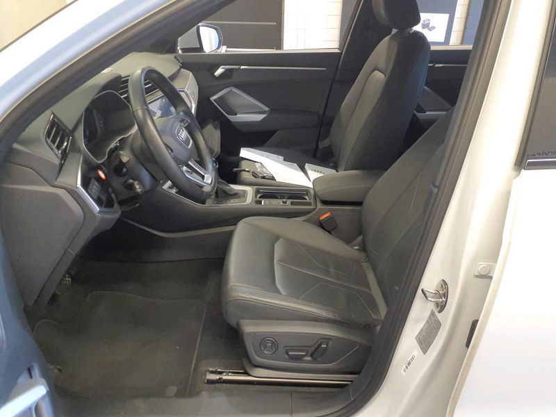 Audi Q3 40TDi Q S LINE/BLACK/19Z./LED/CARPLAY/DAB/VC — photo 10