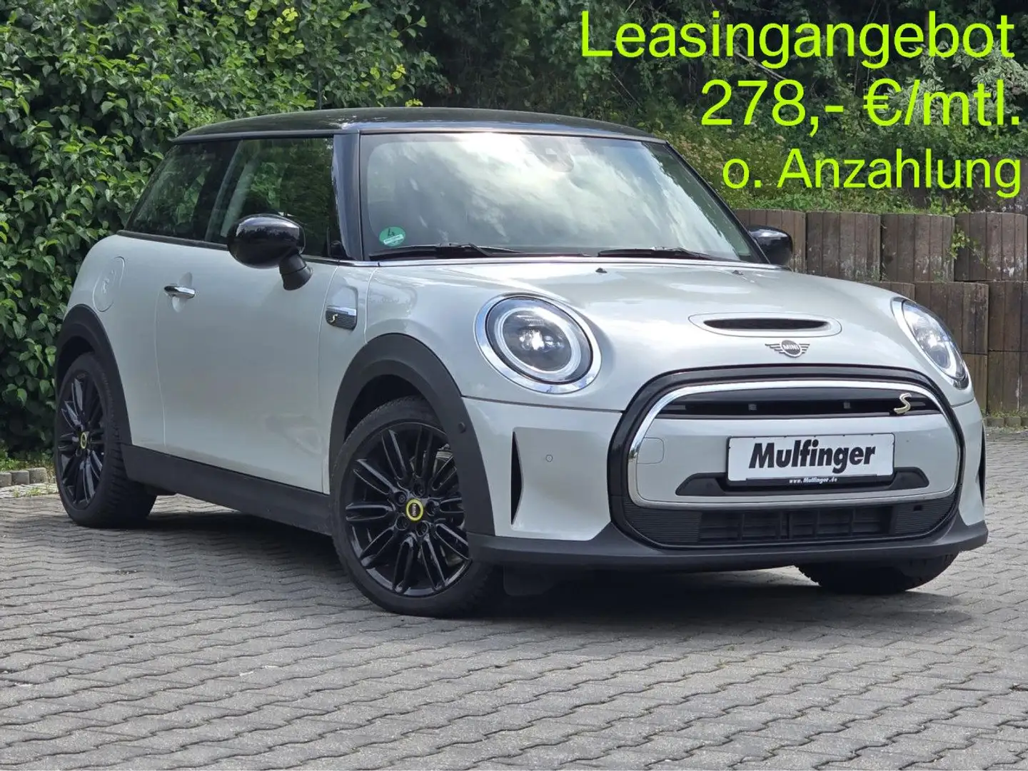 MINI Cooper SE ACC Kamera Navi - nur 1900km! Leas.278 Silber - 2