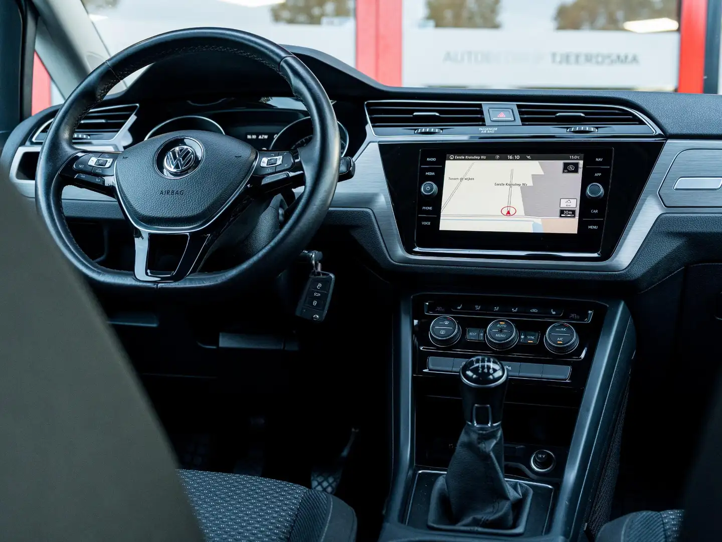 Volkswagen Touran 1.4 TSI Highline R 7p. | R-Line | LED Koplampen | Blanc - 2