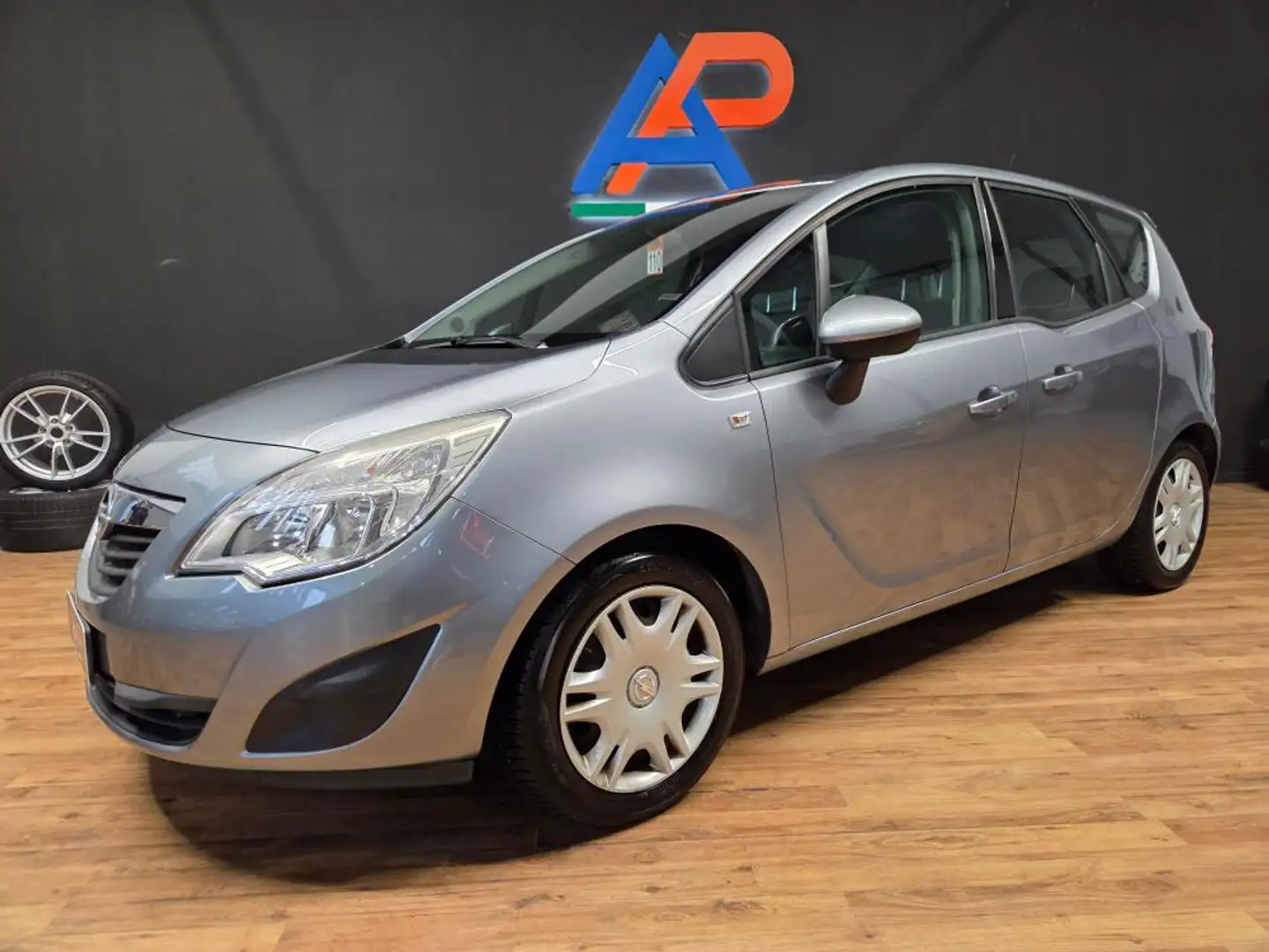 Opel Meriva 1.3 cdti ecoflex Cosmo 95cv Grigio - 1