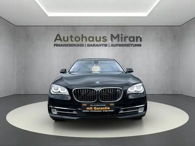 BMW 750 LD*LONG*LED*SFTCLOSE*AHK*5ASSIST*TÜVNEU*