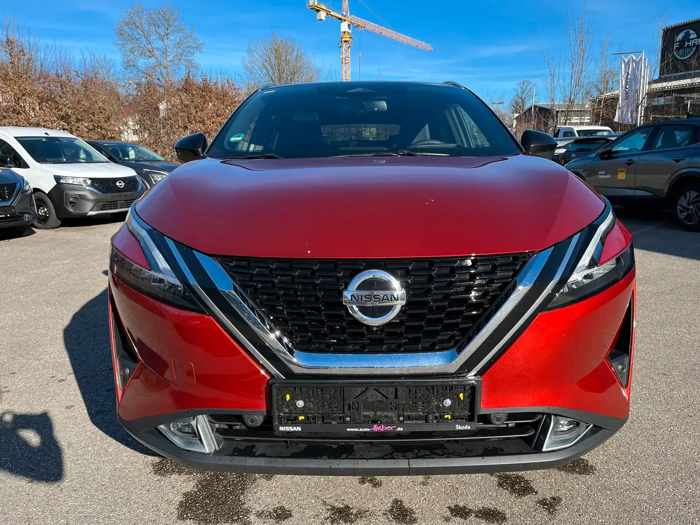 Nissan Qashqai 1.3 DIG-T 4x4 MHEV Automatik - Tekna+ Rouge - 2