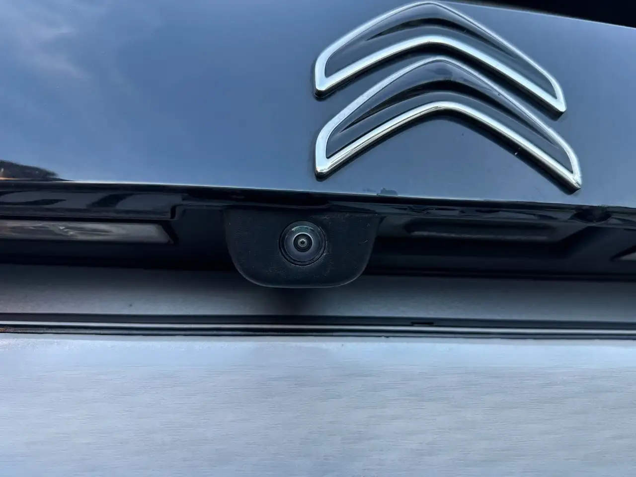 Citroen C4 1.2 PureTech Shine 6