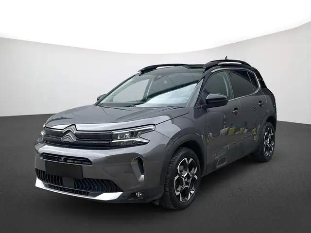 Citroen C5 Aircross view 2