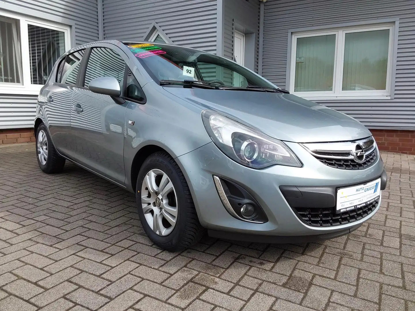 Opel Corsa 1.4 Innovation *SHZ*PDC*Tempomat*Klima* 74 kW (... Plateado - 1