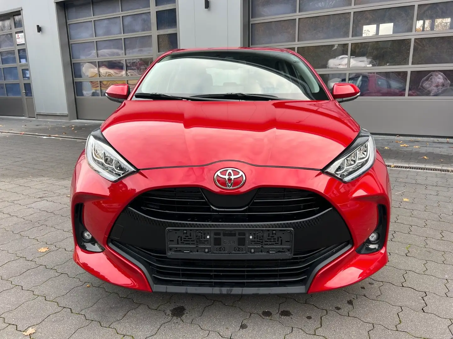 Toyota Yaris 1.5 Active Technology LED+16"+APP+SMART Rouge - 2