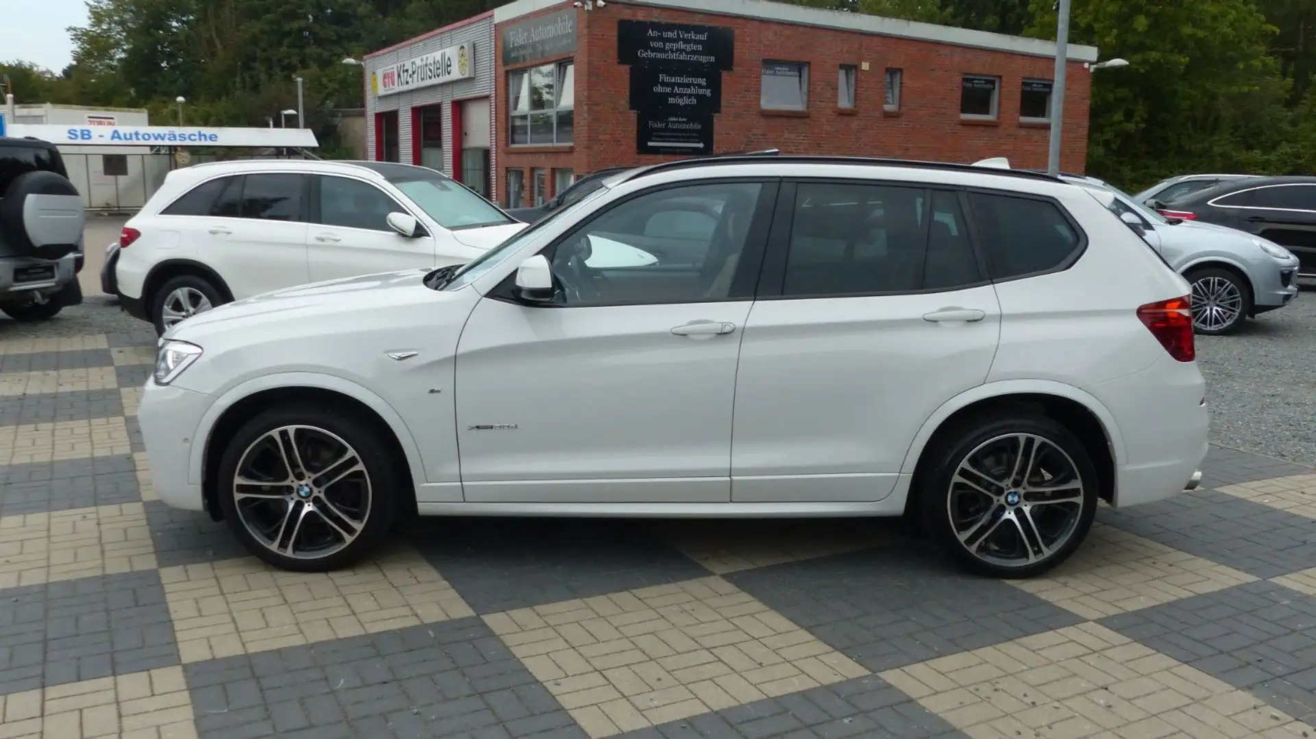 BMW X3 xDrive30d M Sport Pano AHK HeadUp Leder Weiß - 2