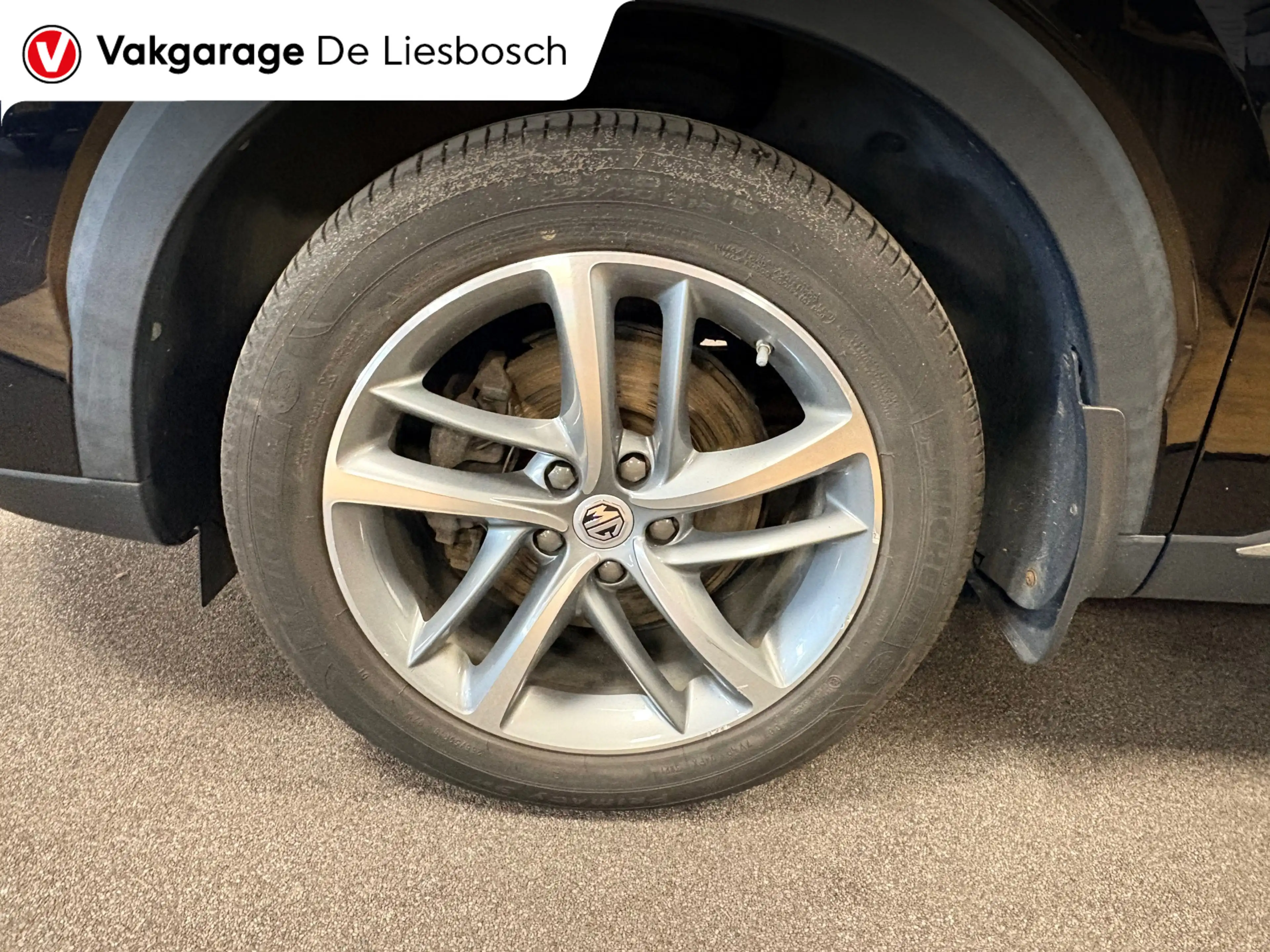 MG EHS 1.5 TGDI Luxury PHEV / automaat / 360camera / Lede — photo 11