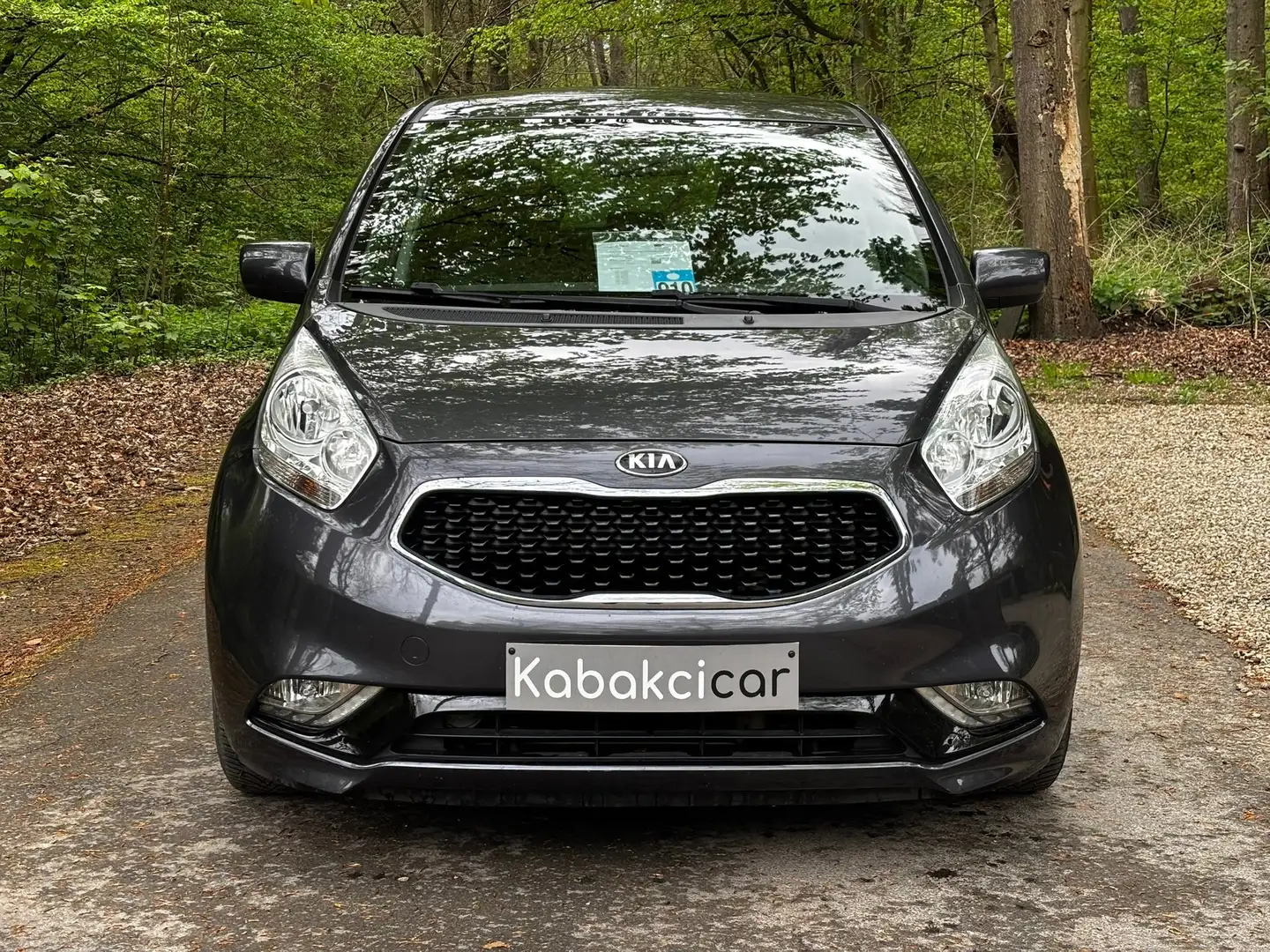 Kia Venga 1.4d 90cv/CAM.REC/CAPTEURS AR/GPS/TEL/A.C/GARANTIE Grijs - 2