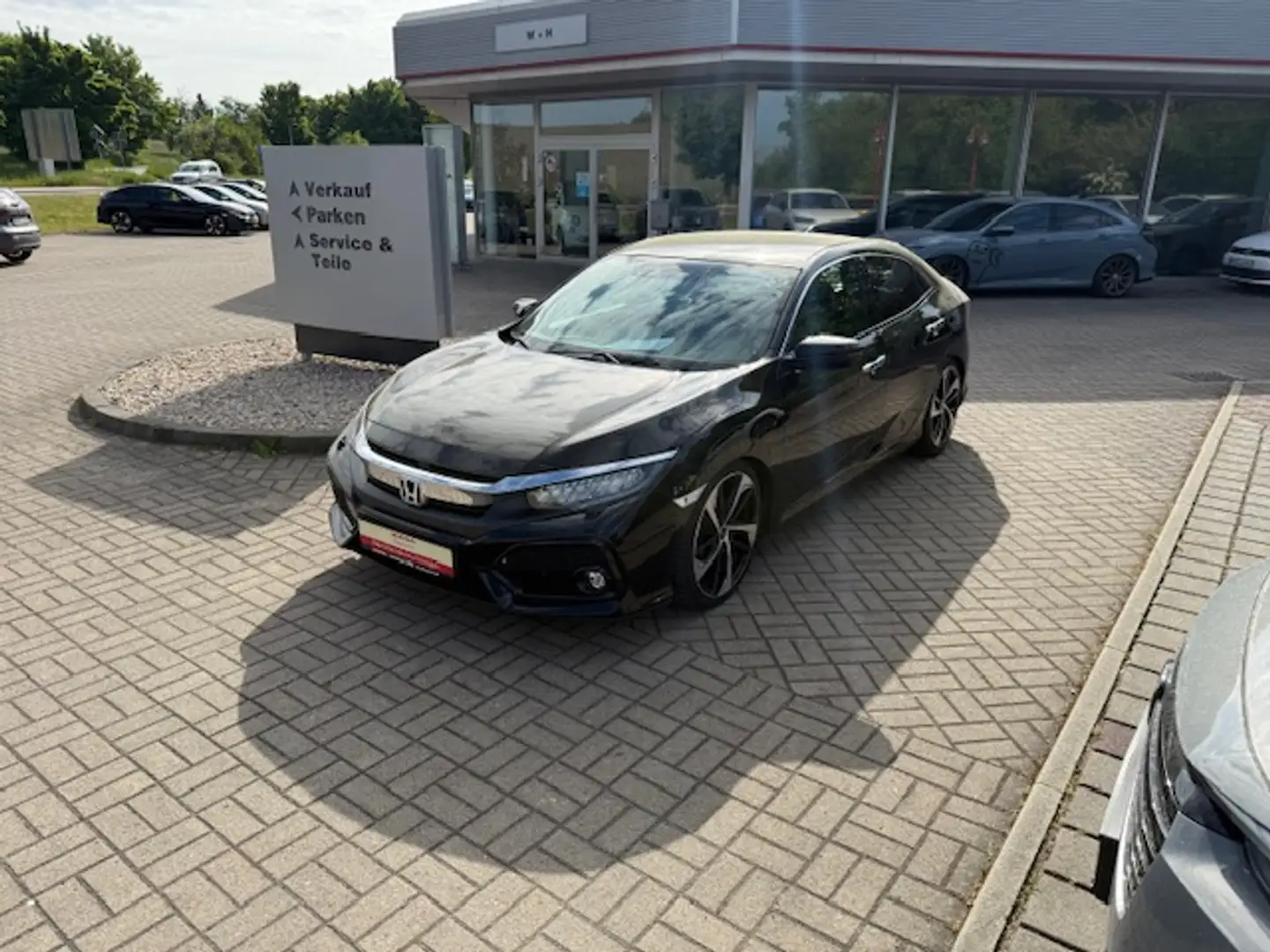 Honda Civic 1.5 i-VTEC Turbo CVT Prestige Schwarz - 1