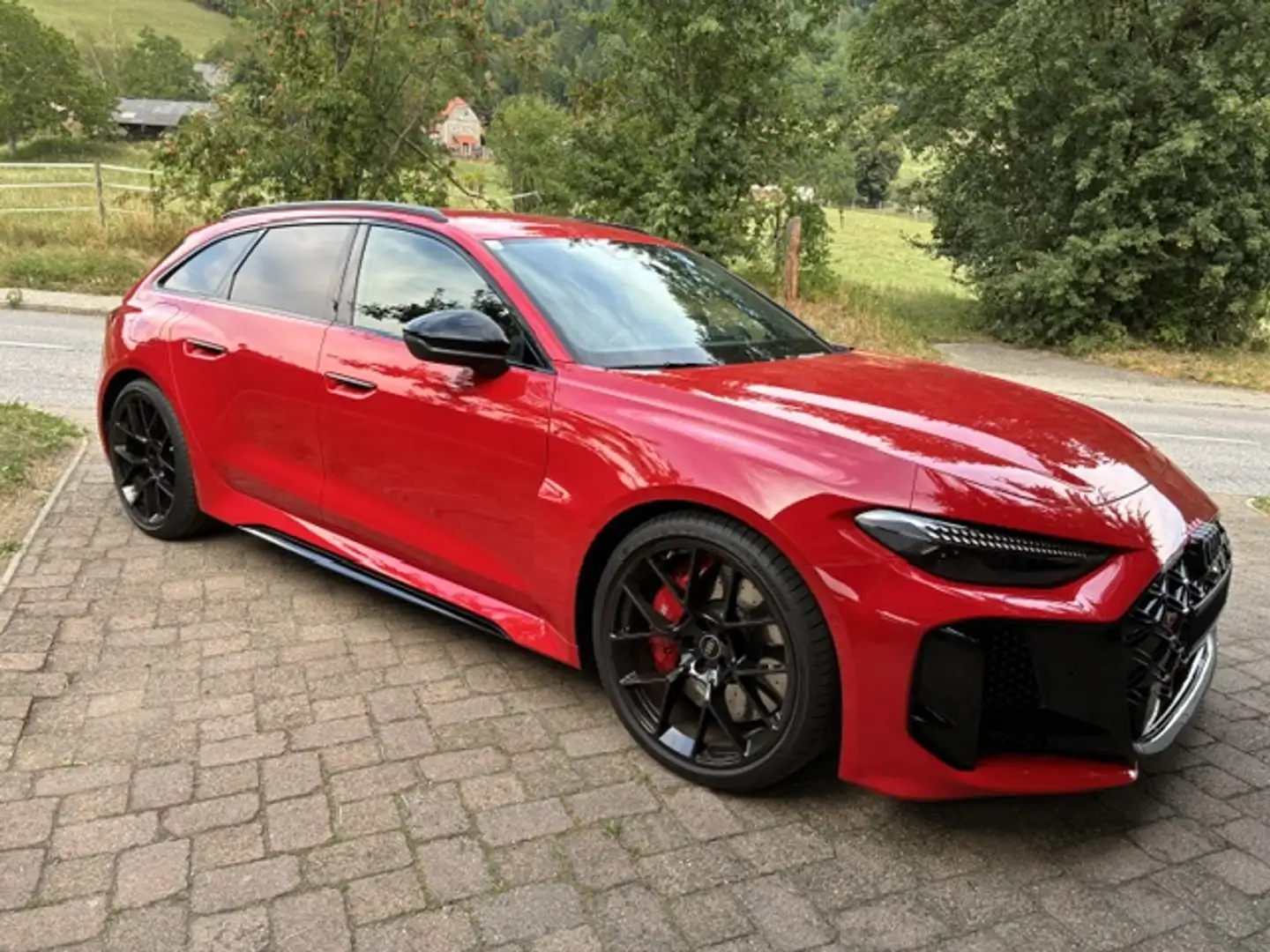 Audi RS5 RS5 Avant, 470 kW Rot - 1