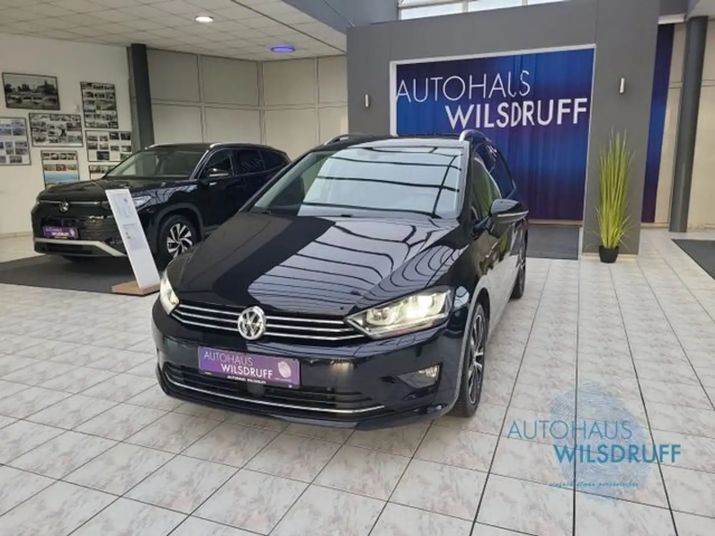 Volkswagen Golf Sportsvan VII 1.4 TSI Lounge NAVI Tempomat Noir - 2