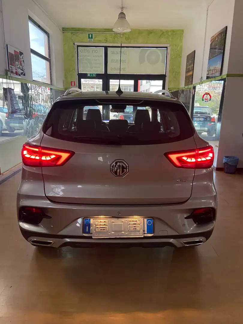 MG ZS Classic 1.5L 5MT Luxury Argento - 2
