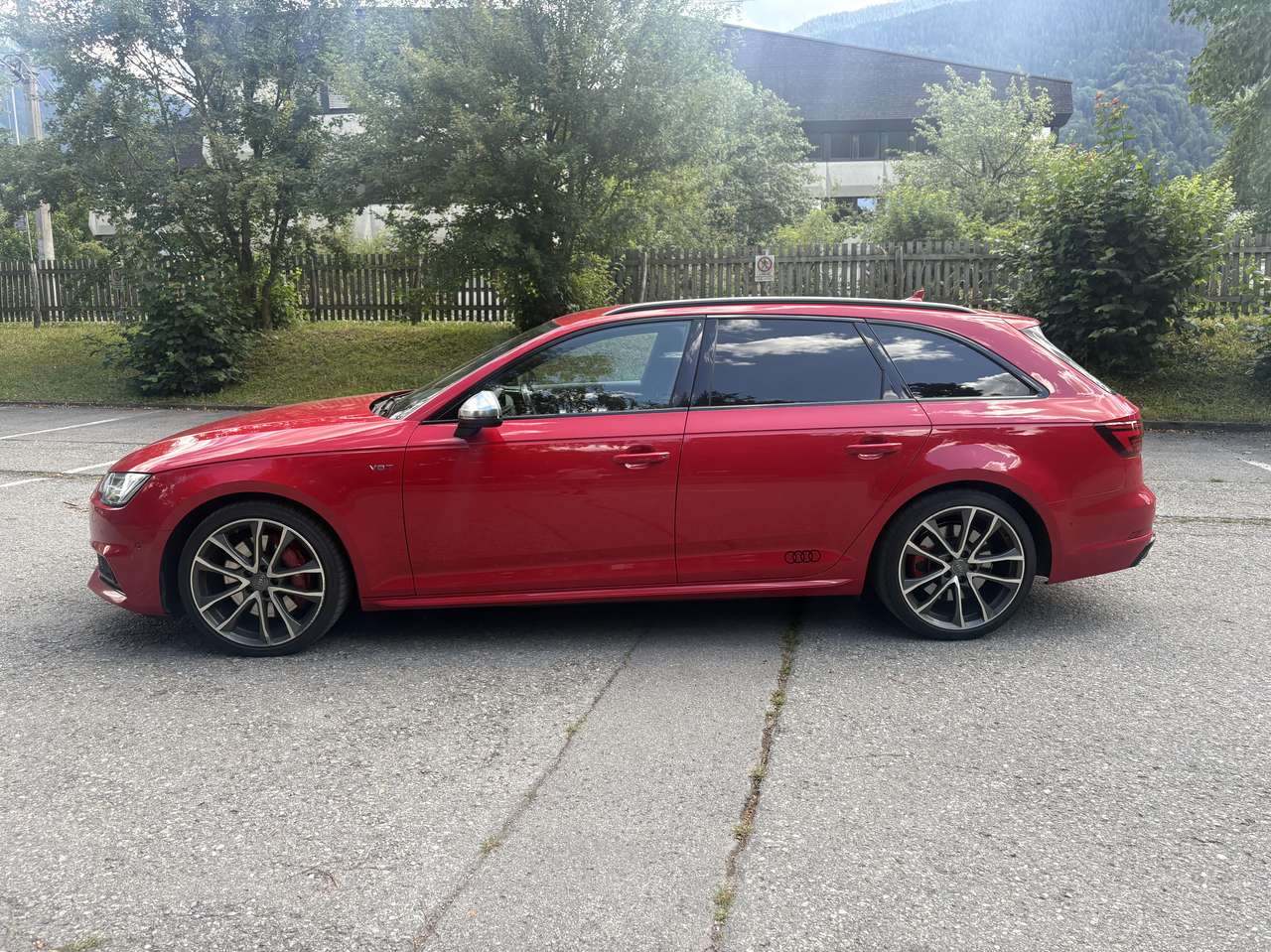 Audi S4