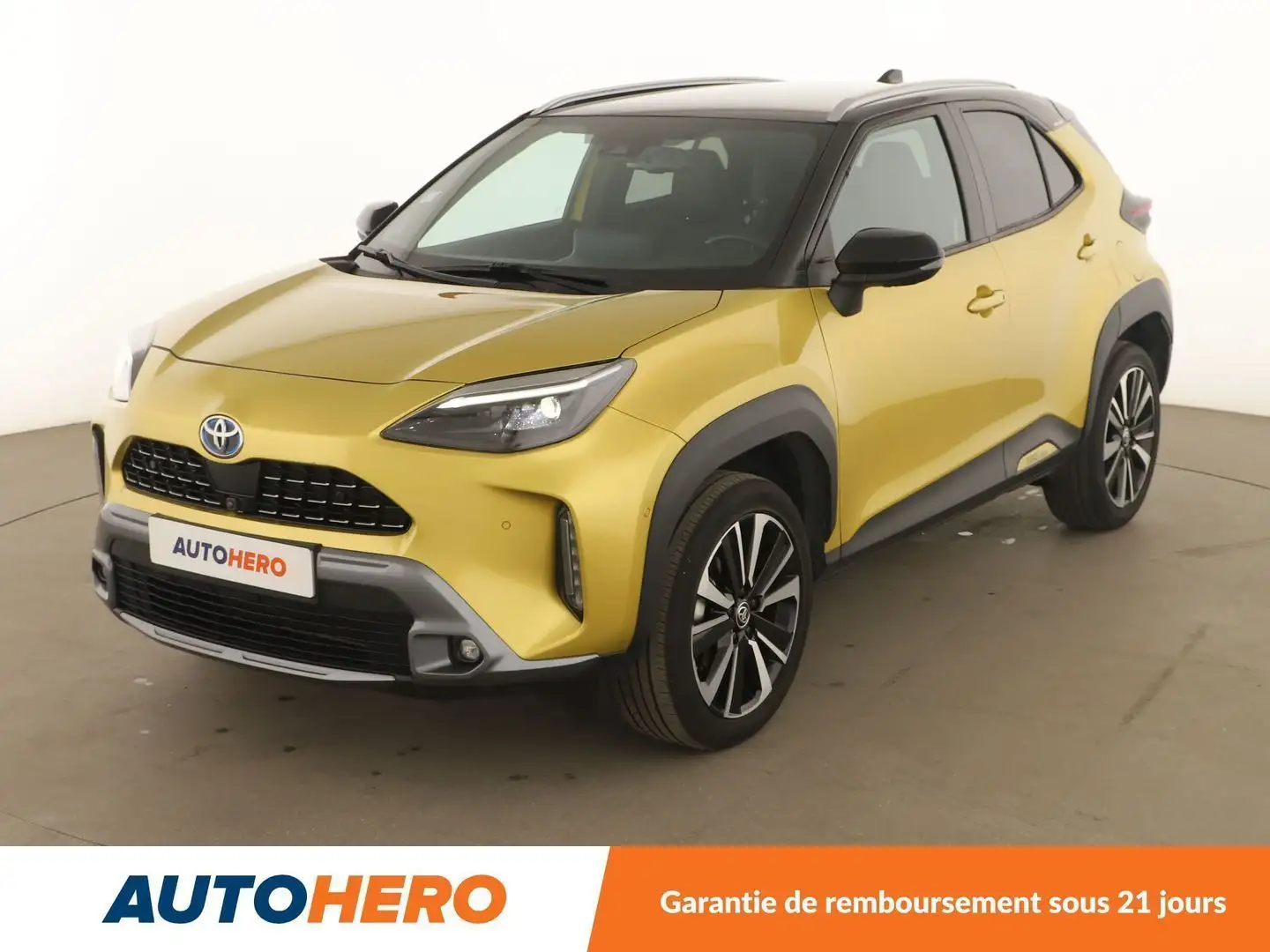 Toyota Yaris Cross 1.5 AWD-i Première Or - 1