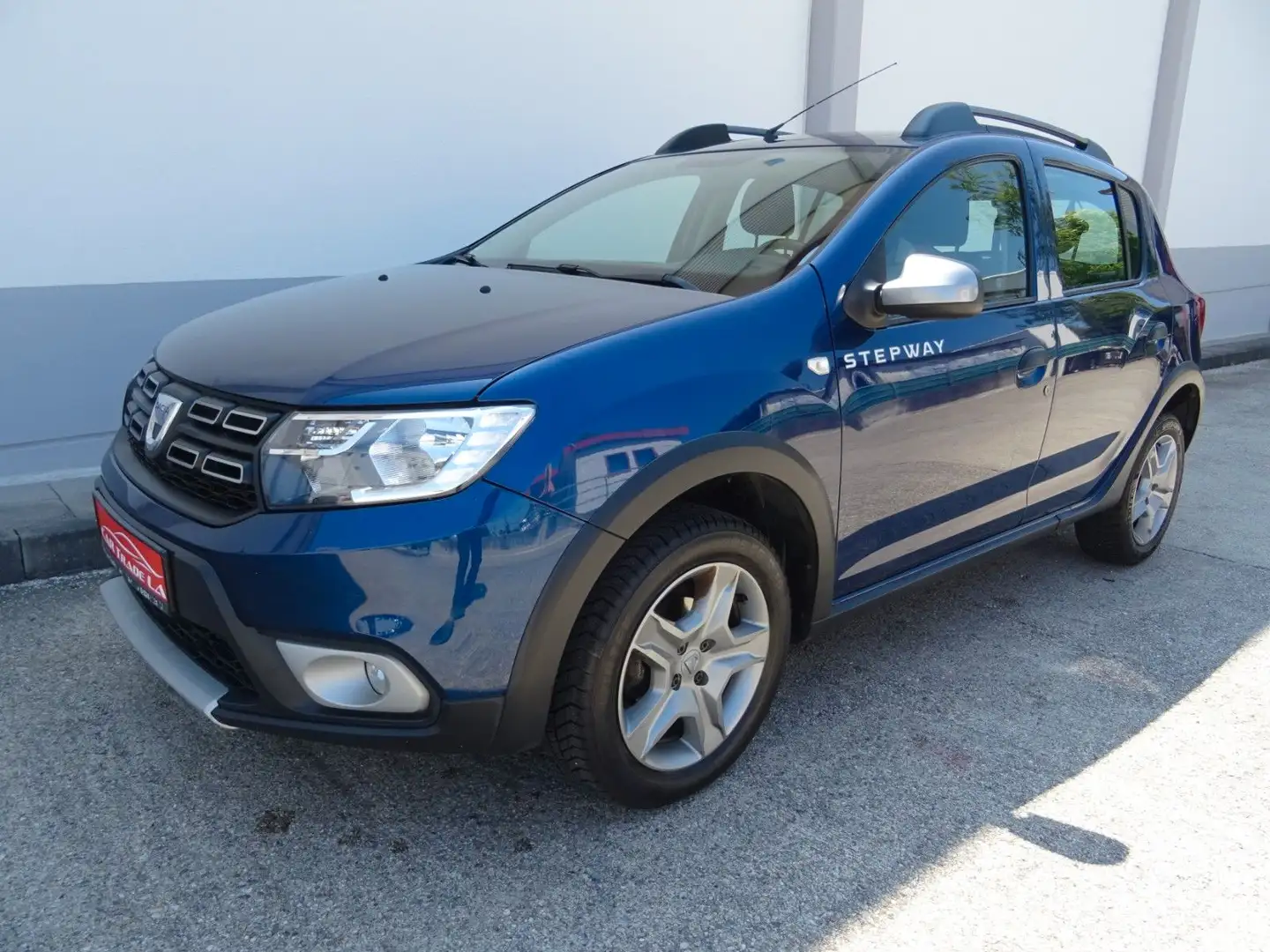 Dacia Sandero II Stepway/90 PS Blau - 1