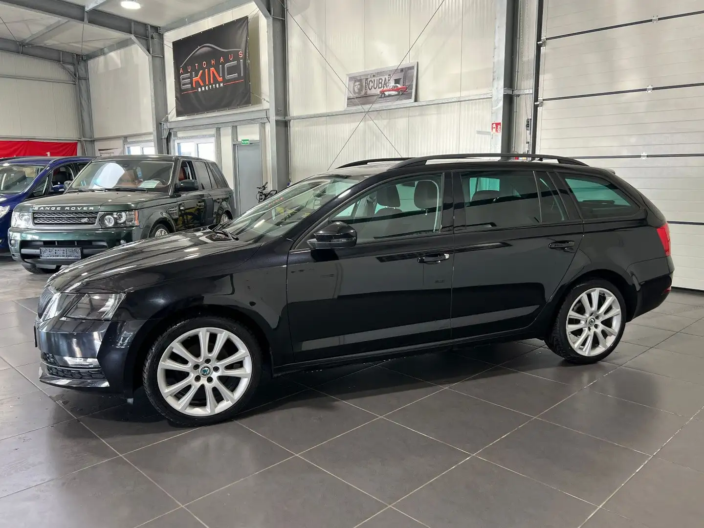 Skoda Octavia 1.5 TSi Combi **Navi*PDC*Klima*Temp** Zwart - 2