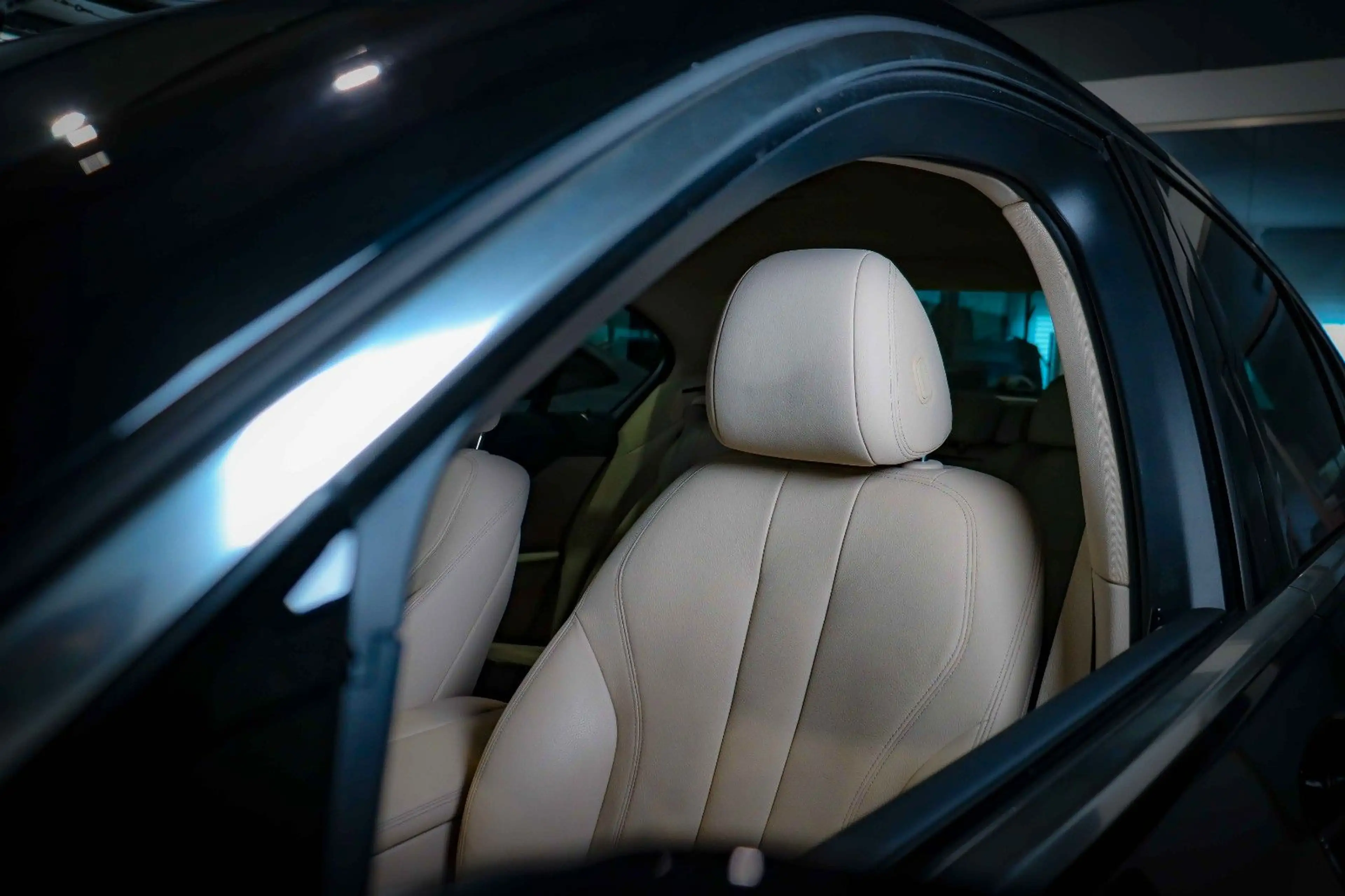 BMW 730 d SOFTCLOSE *KEYLESS*HuD*STANDHEIZUNG*CARBON — photo 13