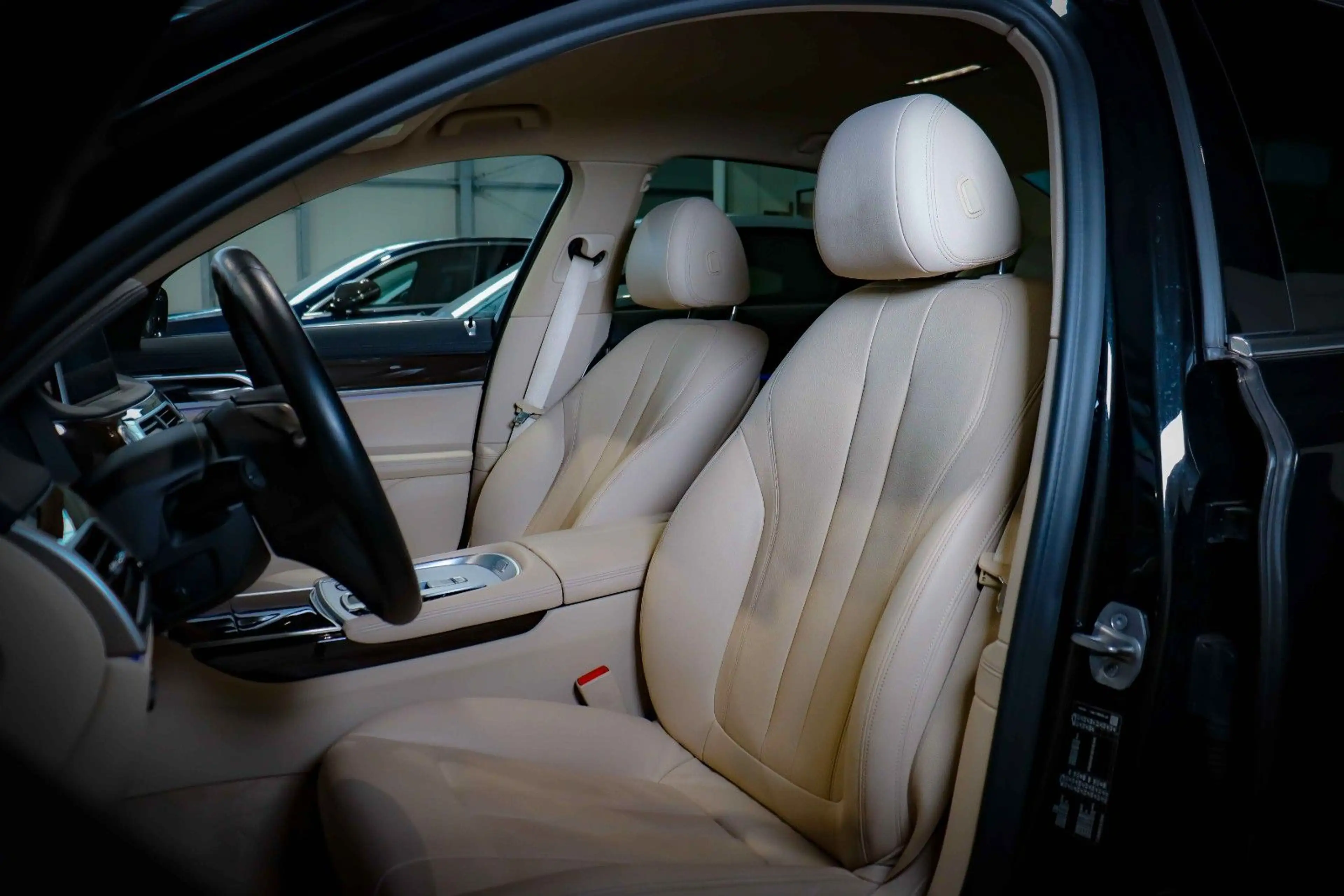 BMW 730 d SOFTCLOSE *KEYLESS*HuD*STANDHEIZUNG*CARBON — photo 15
