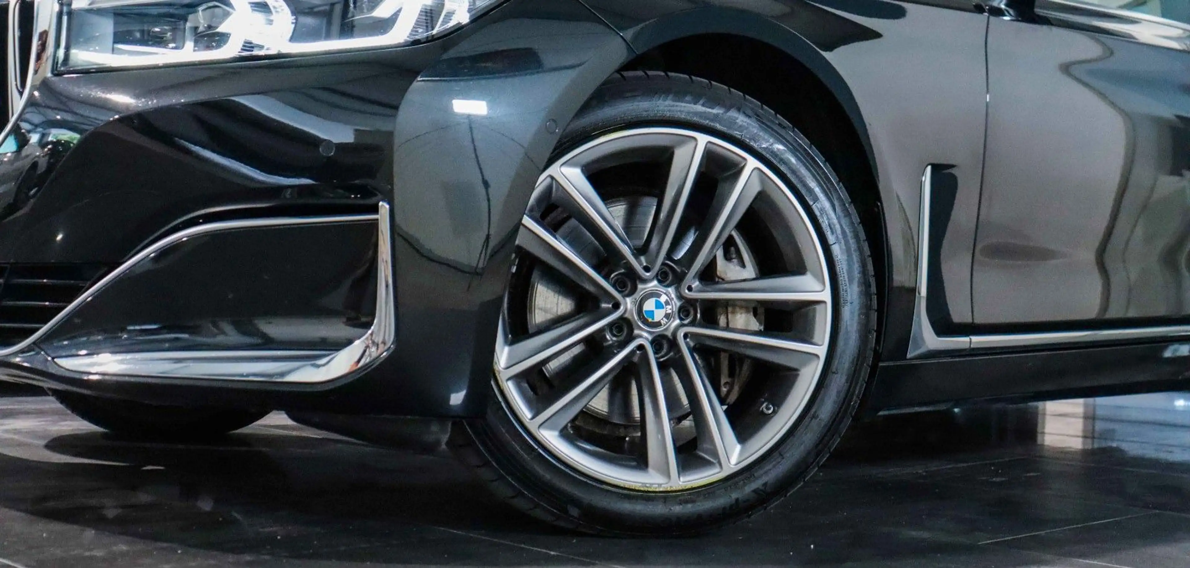 BMW 730 d SOFTCLOSE *KEYLESS*HuD*STANDHEIZUNG*CARBON — photo 7