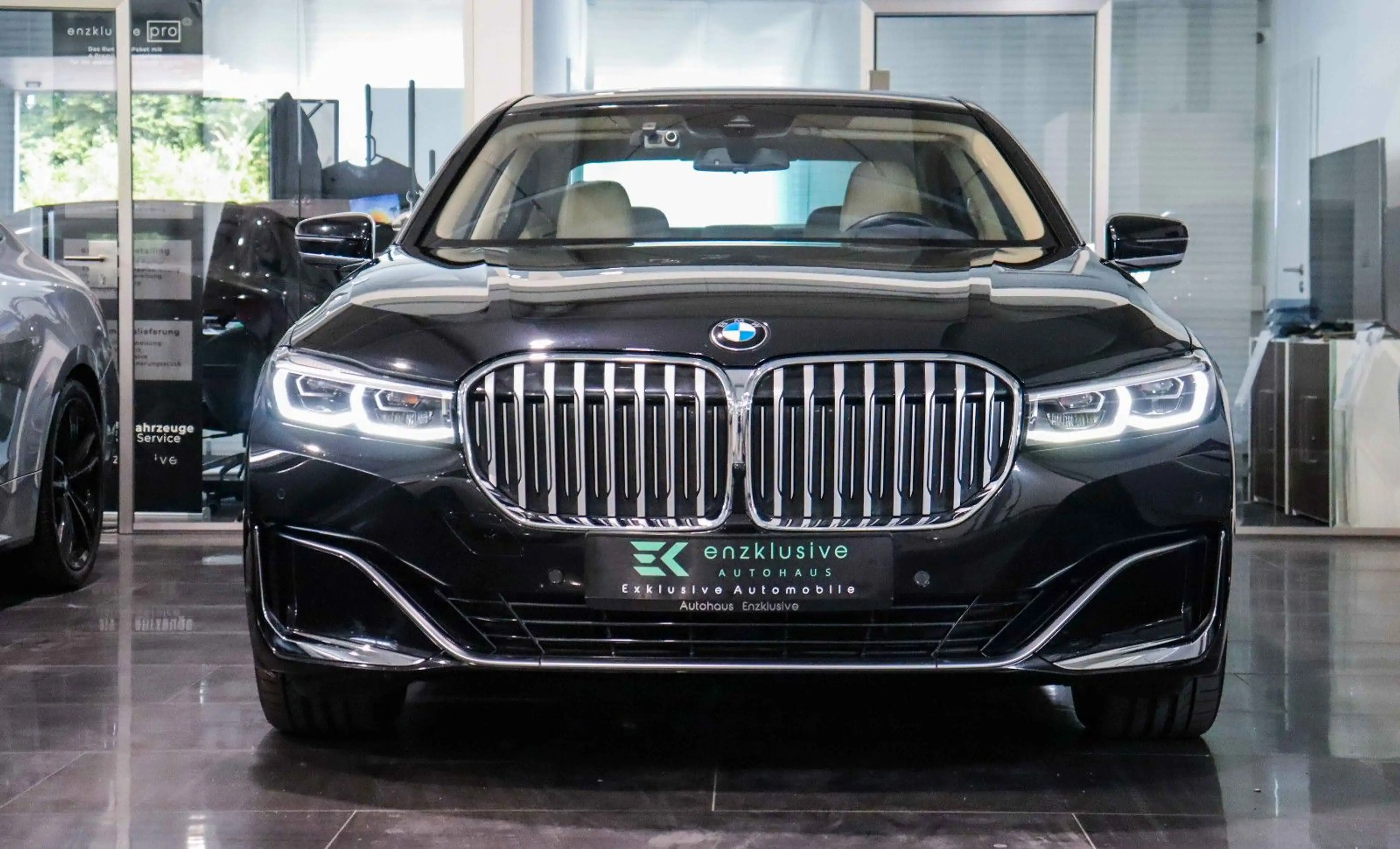 BMW 730 d SOFTCLOSE *KEYLESS*HuD*STANDHEIZUNG*CARBON — photo 3