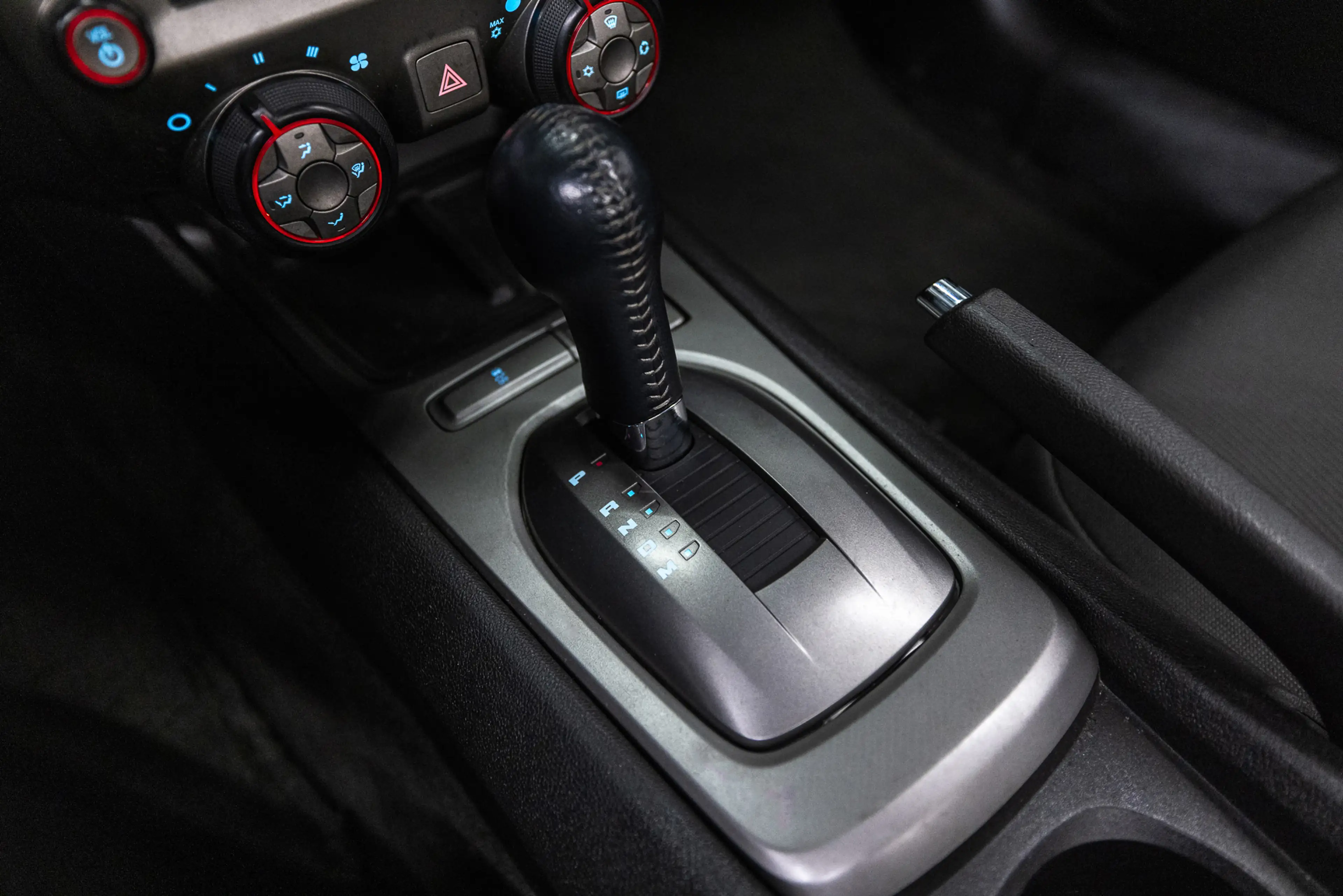 Chevrolet Camaro Convertible — photo 41